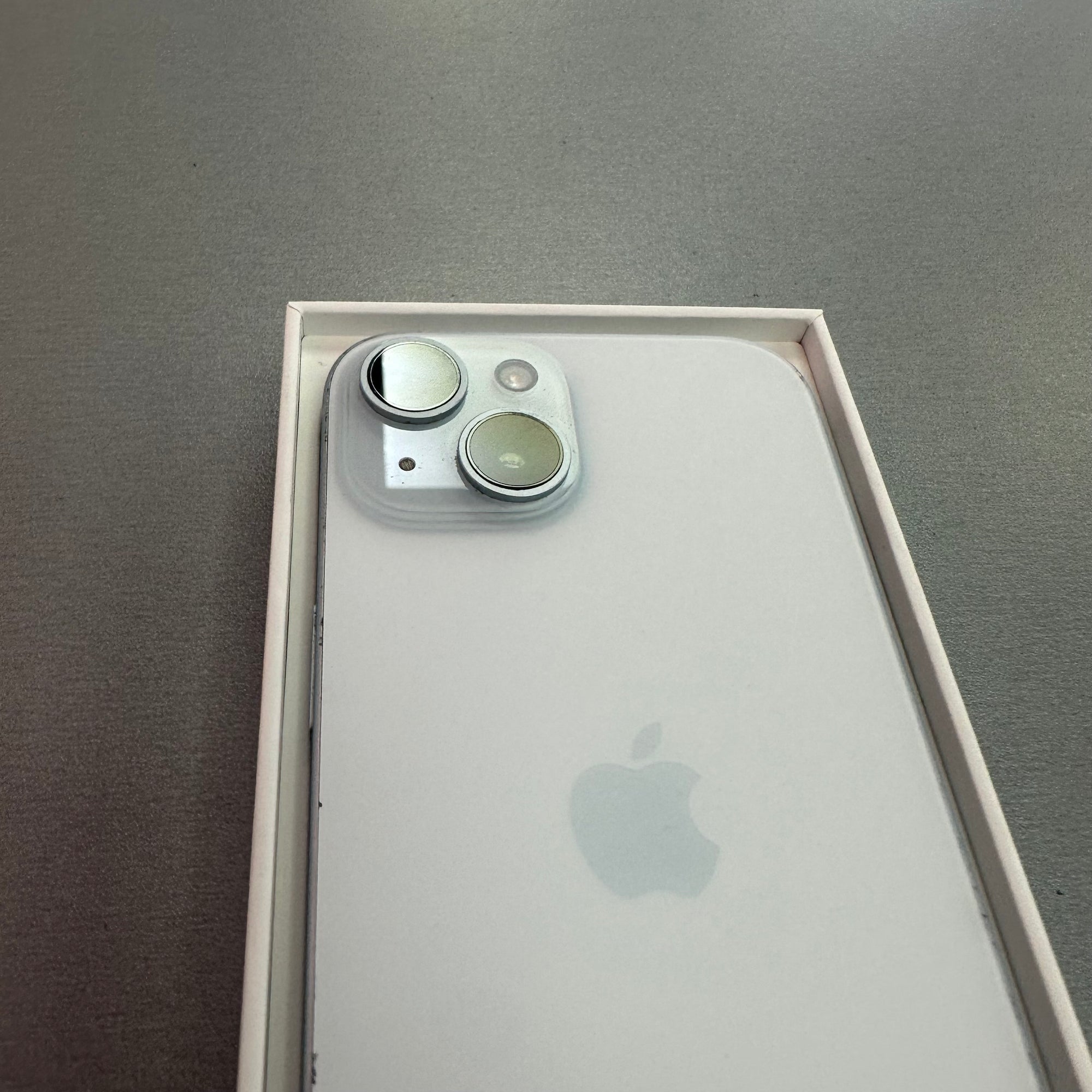 Apple iPhone 15 128GB Blue 100% Battery Health
