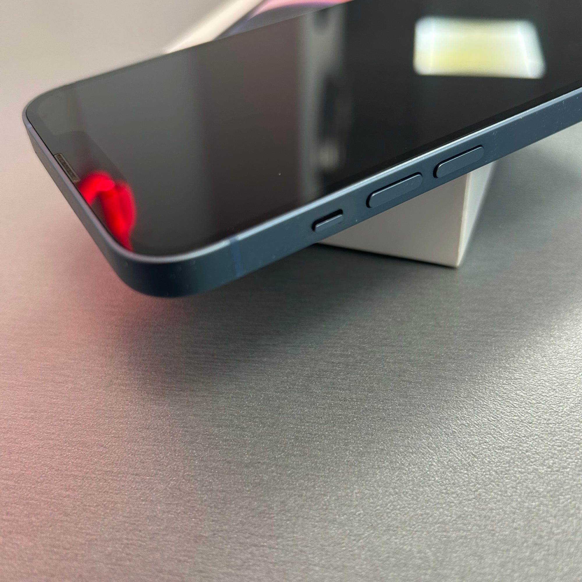 Apple iPhone 14 128GB - Blue - 100% Battery Health