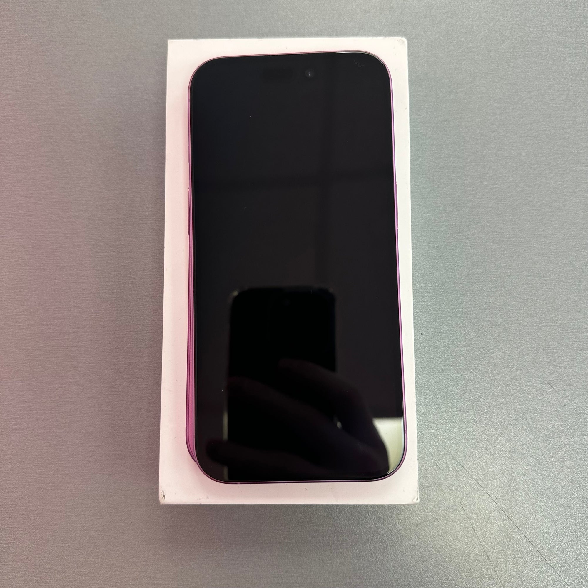 Apple iPhone 16 128GB Pink 91% Battery Health Great like new condition