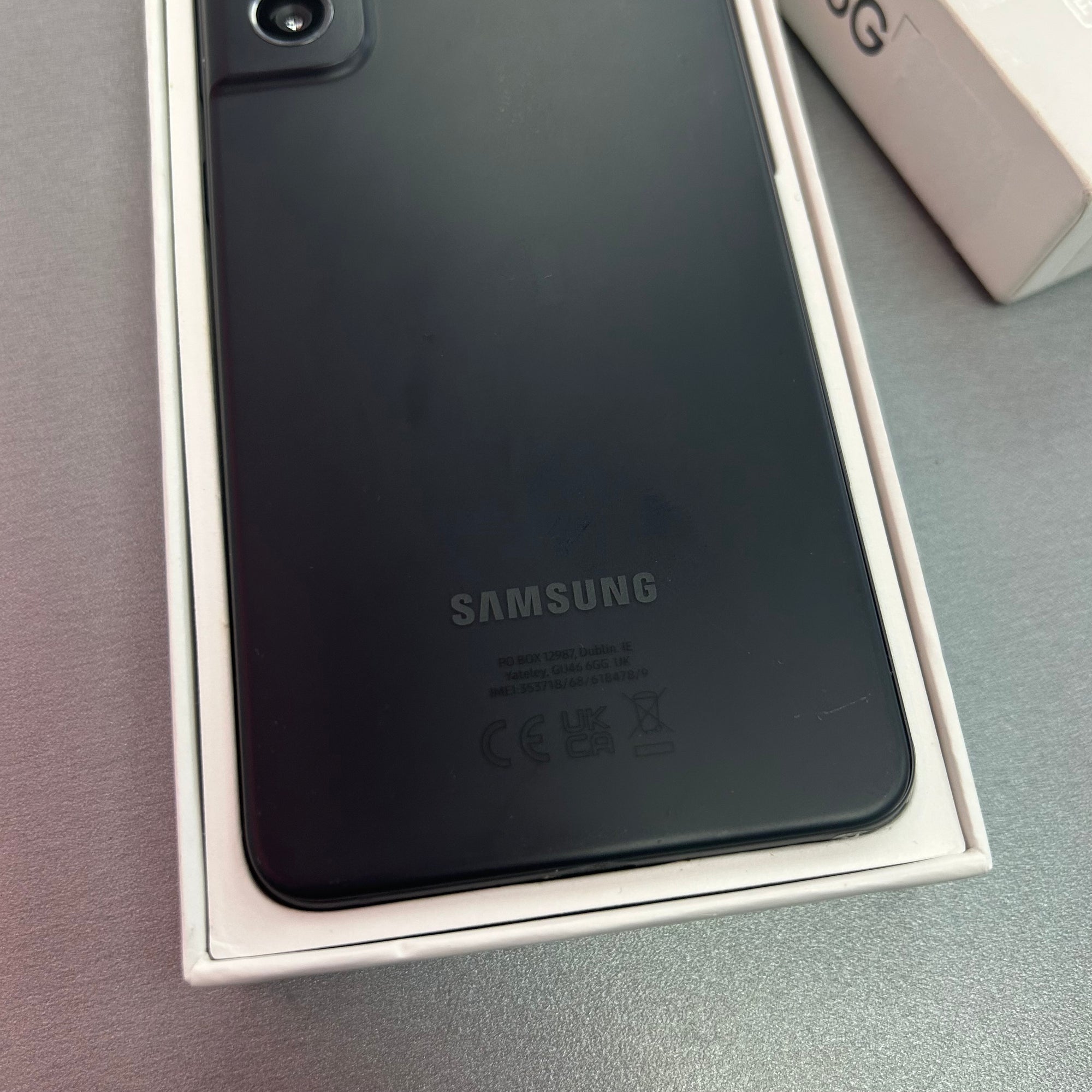 Samsung Galaxy S21 FE - Graphite &amp; 128GB