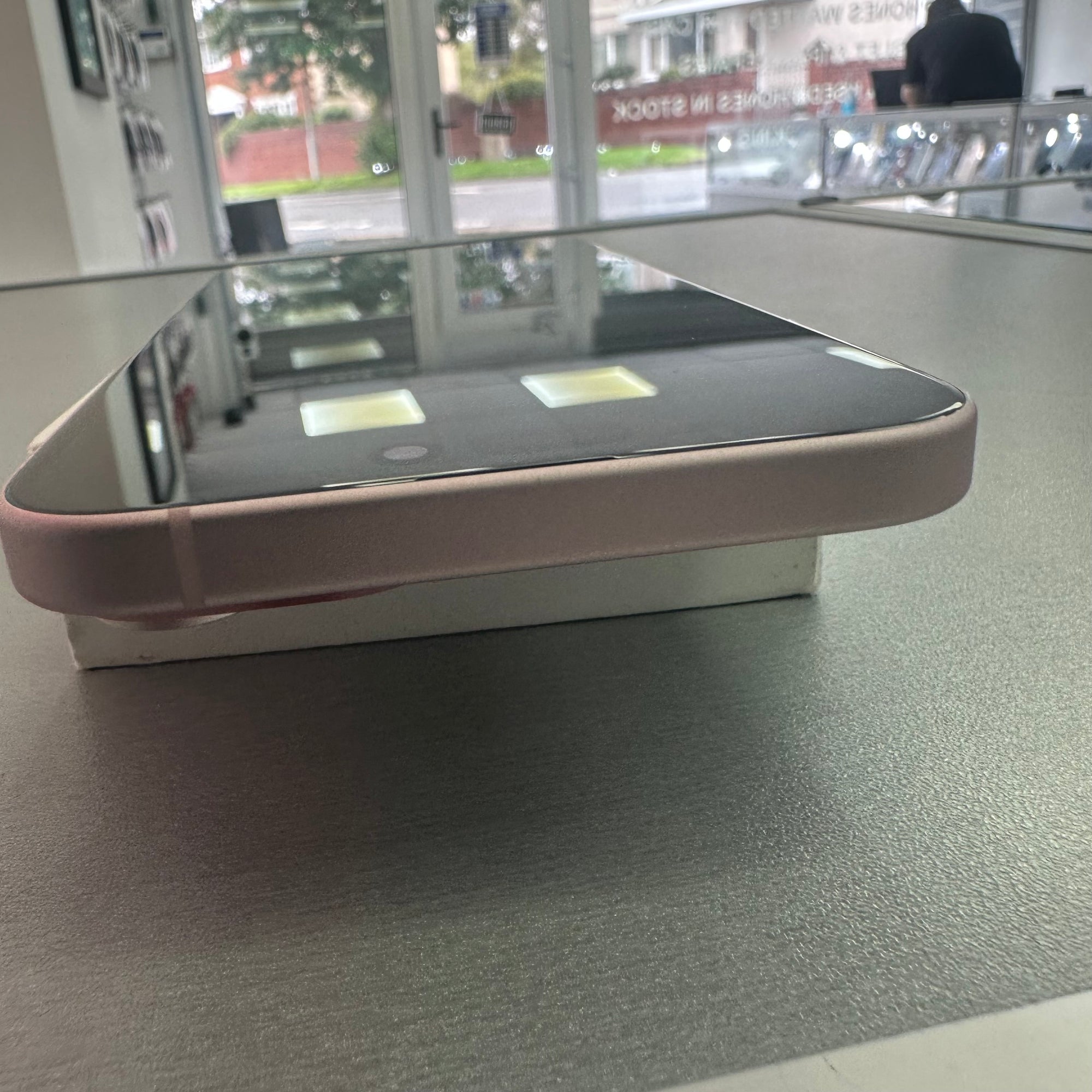 Apple iPhone 15 Plus Pink 128GB Unlocked