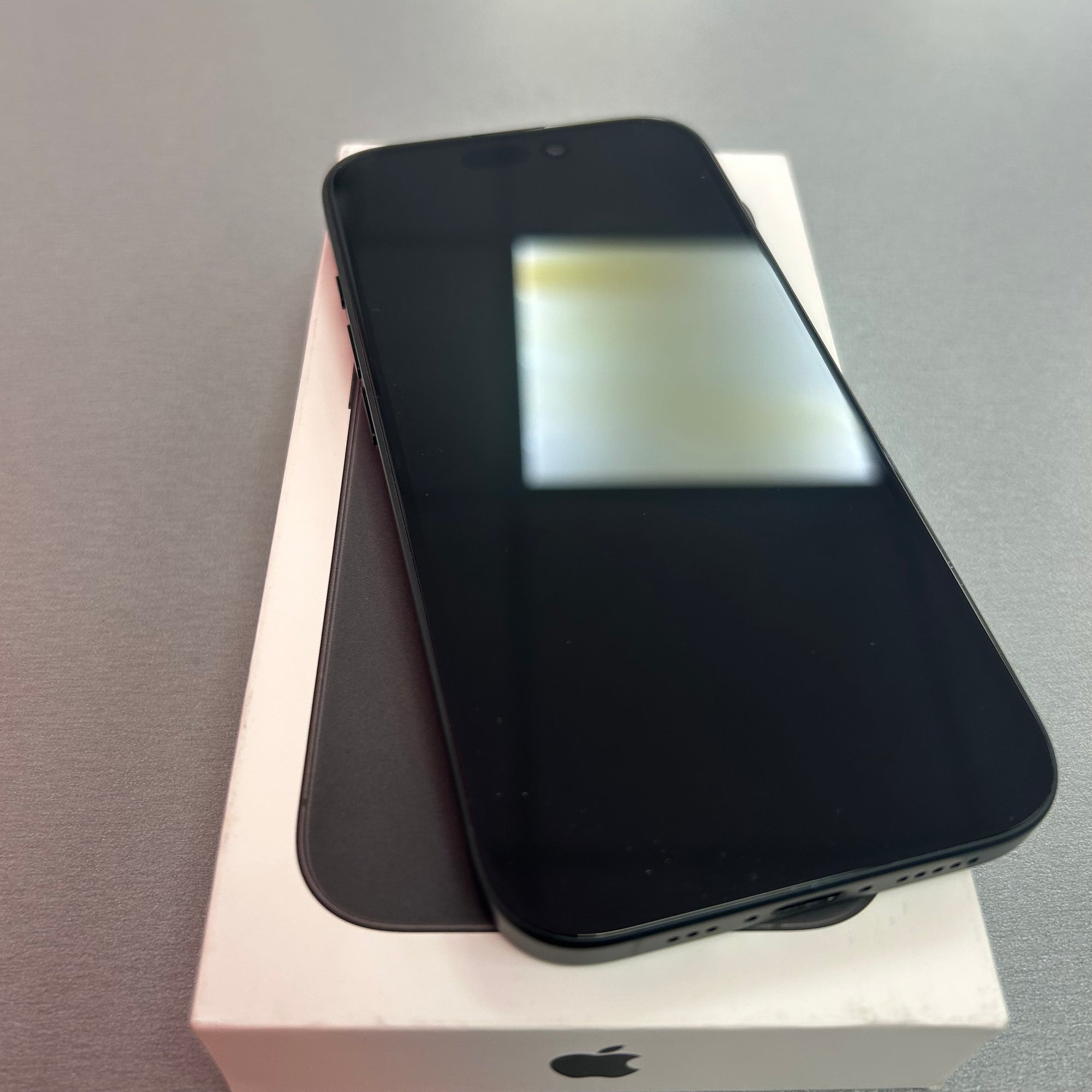 Apple iPhone 16 128GB Black 100% Battery Health