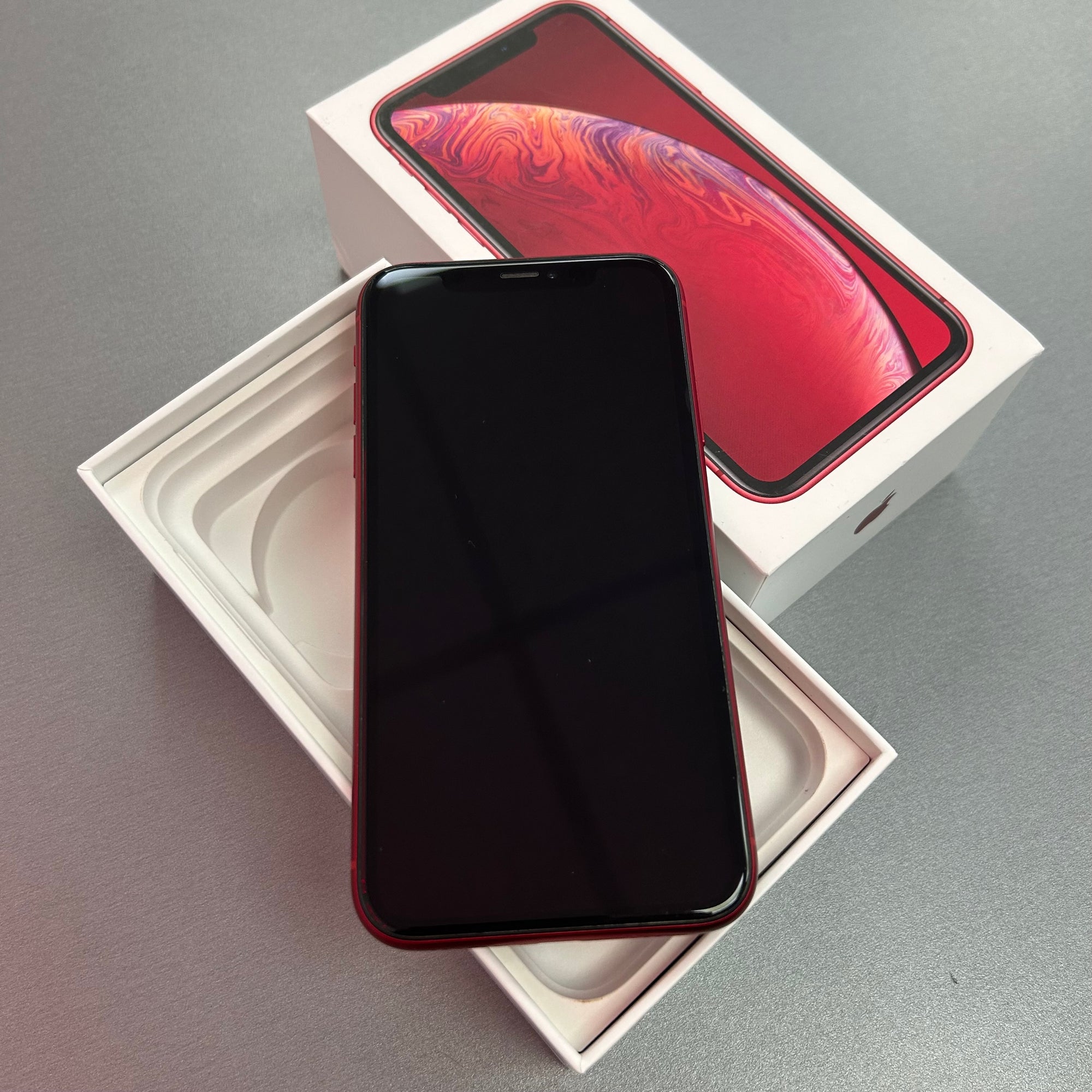 Apple iPhone XR 128GB Product Red 100% Battery Health