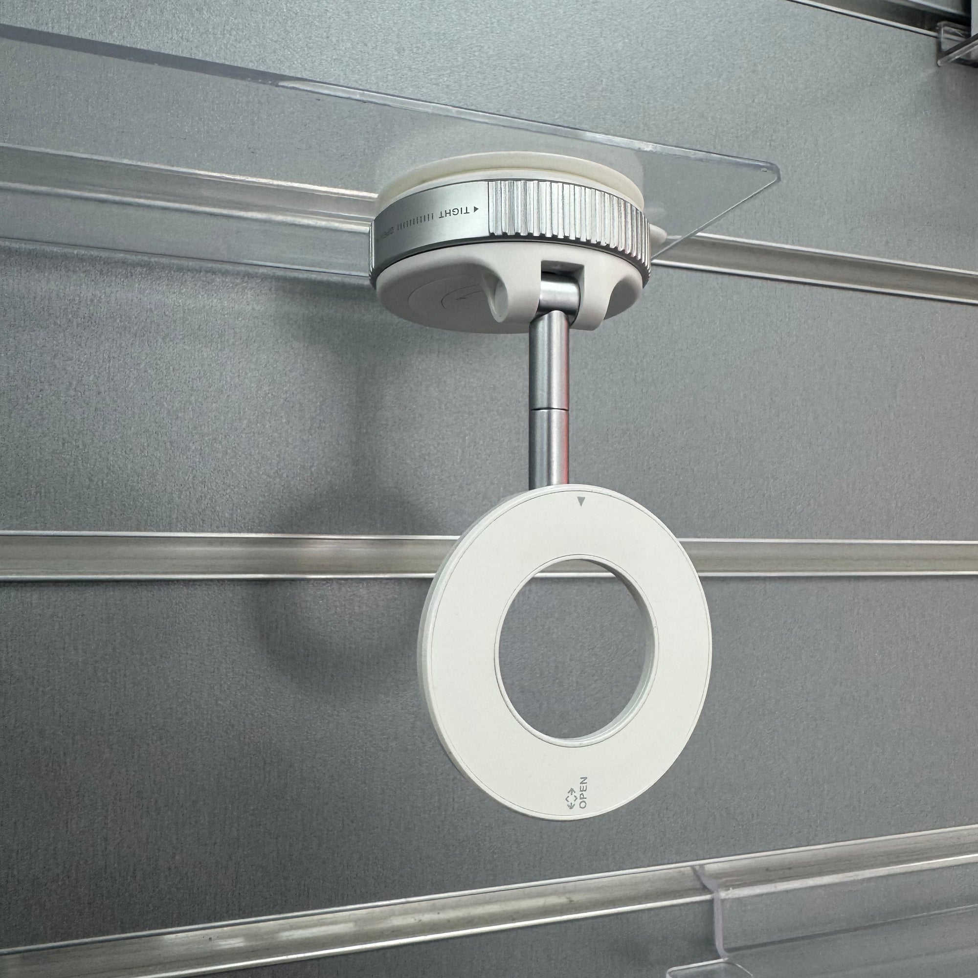 Vacuum Suction Magnetic Bracket