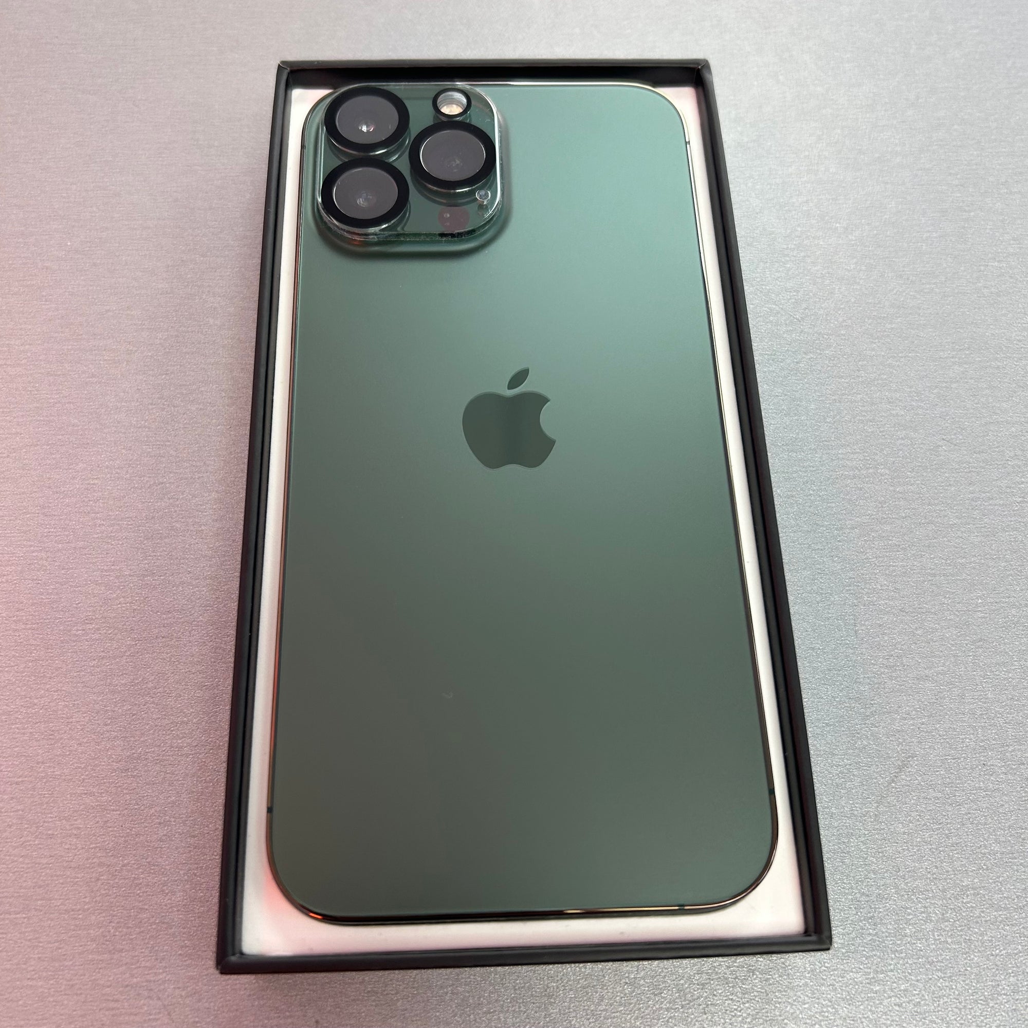 Apple iPhone 13 Pro Max 6.7” 1TB Alpine Green - 100% Battery Health