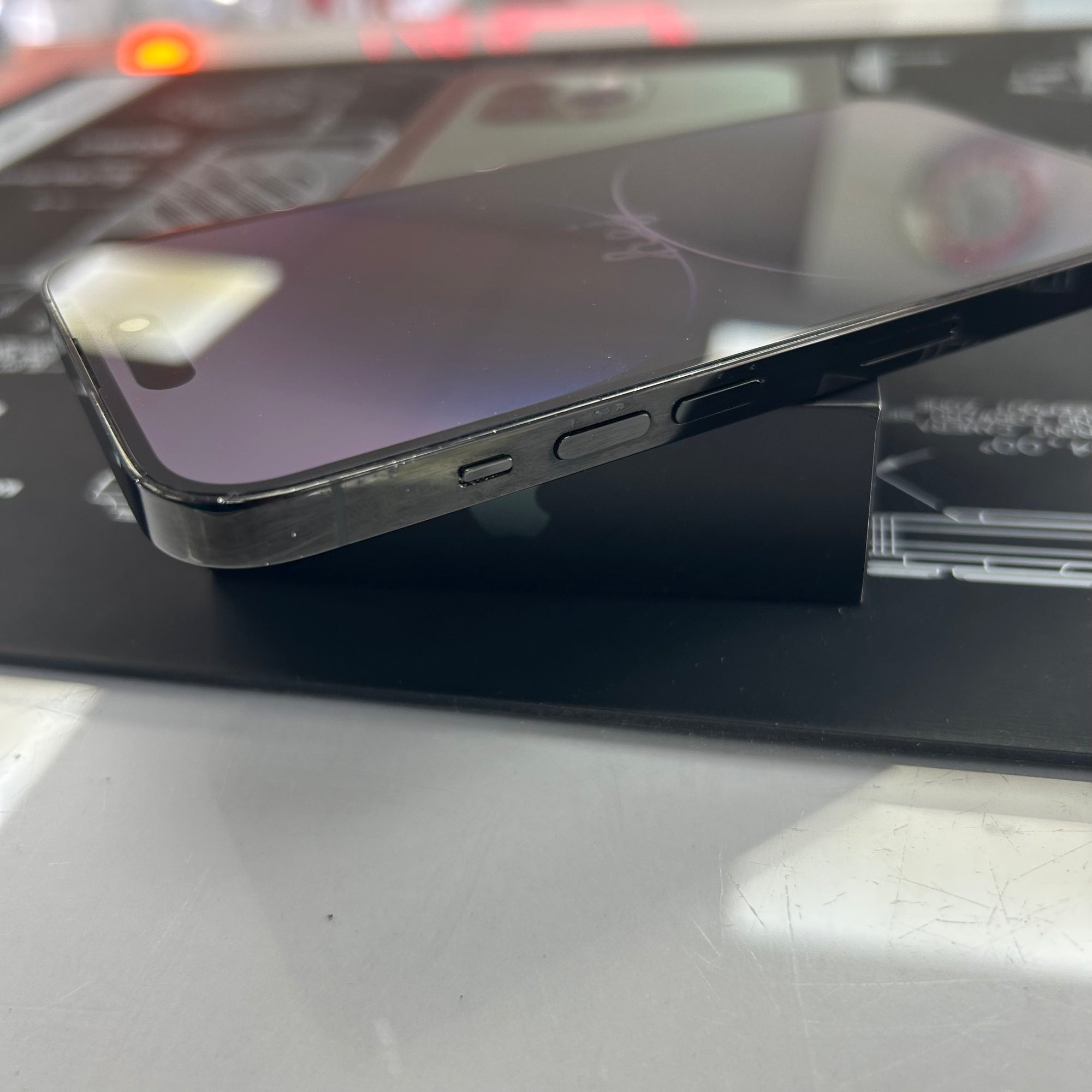 Apple iPhone 14 Pro - Black 128GB &amp; 100% Battery Health