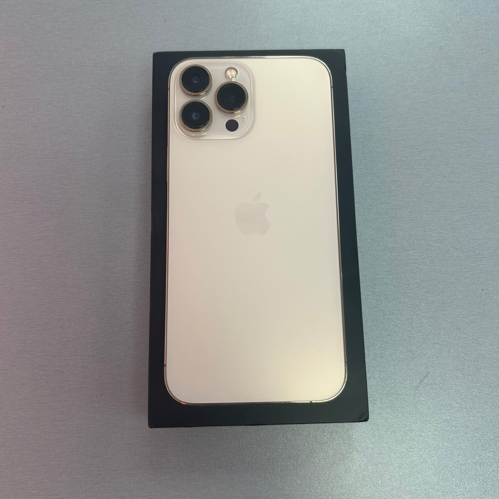 Apple iPhone 13 Pro Max 128GB Gold - 100% Battery Health