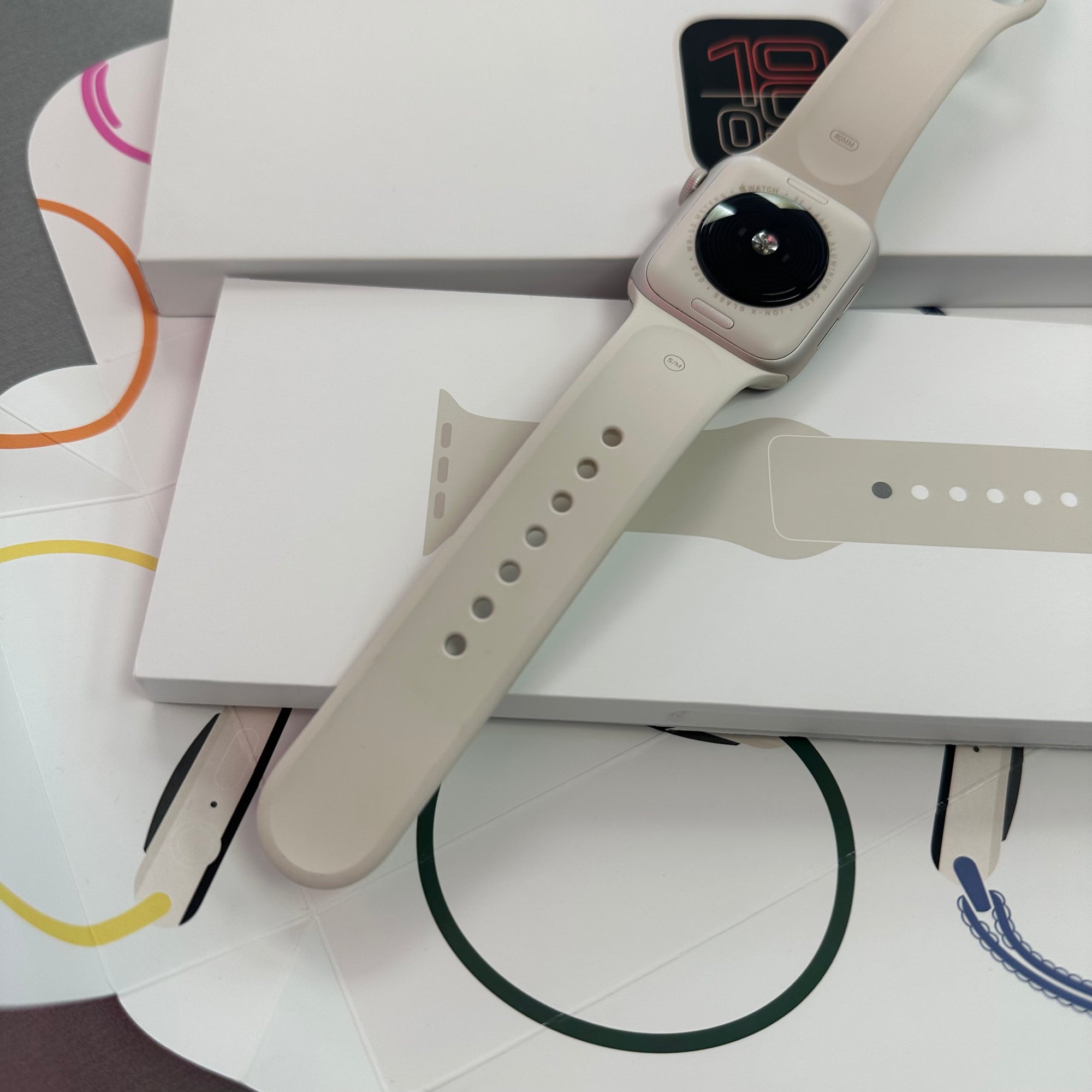 Apple Watch SE 3 40mm 2025 - Starlight Aluminium Case &amp; Starlight Sports Band GPS