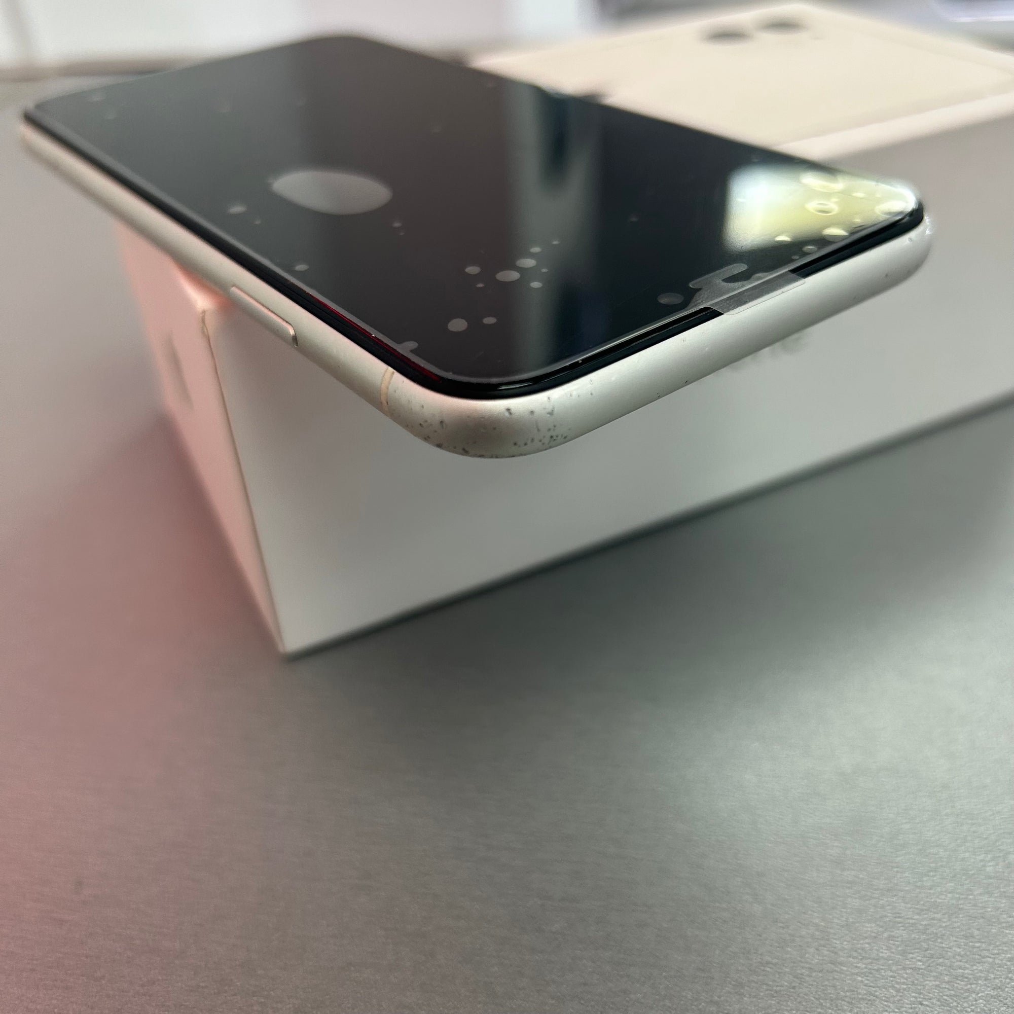 Apple iPhone 11 White 64GB Unlocked