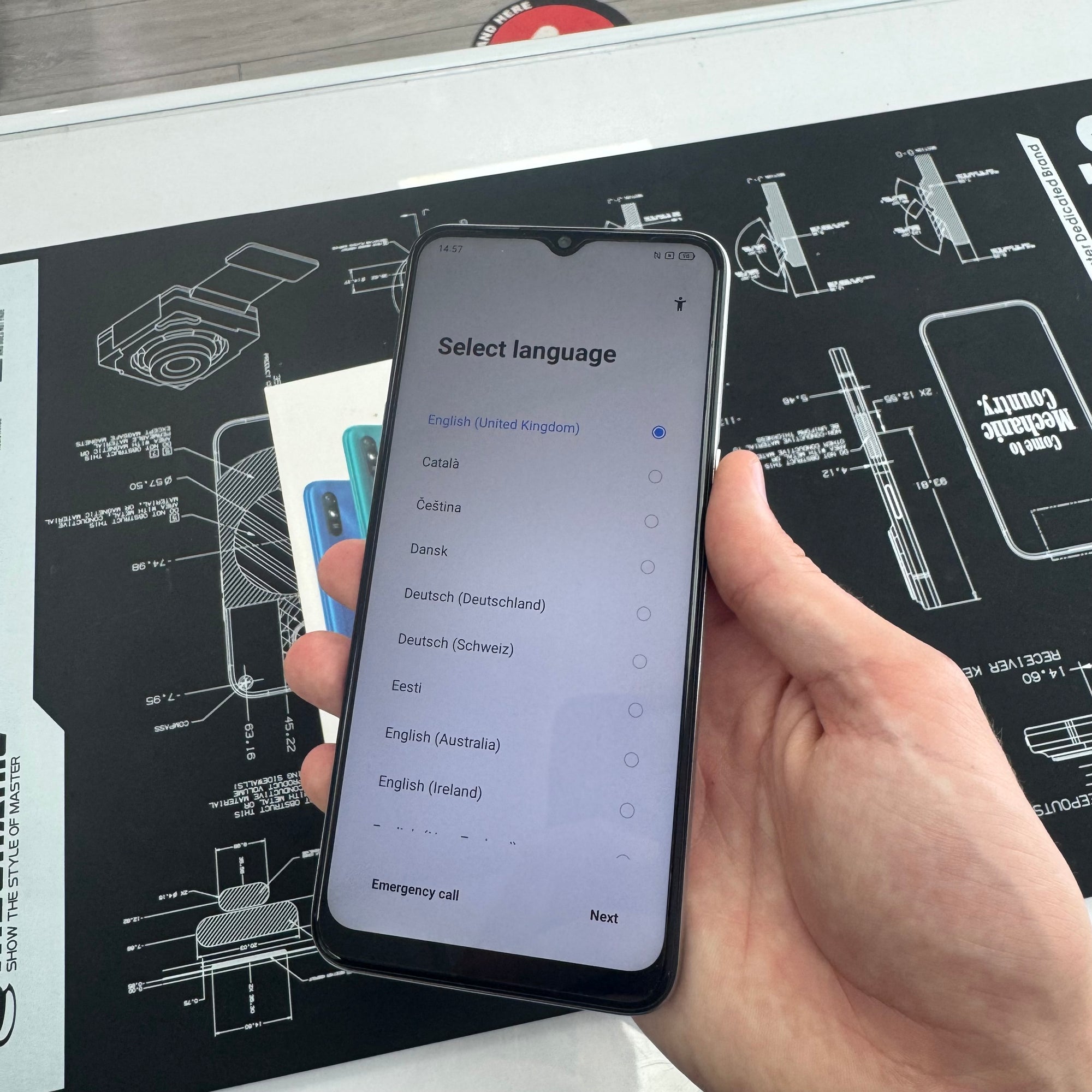 Realme 6i 128GB White - Android Mobile Phone