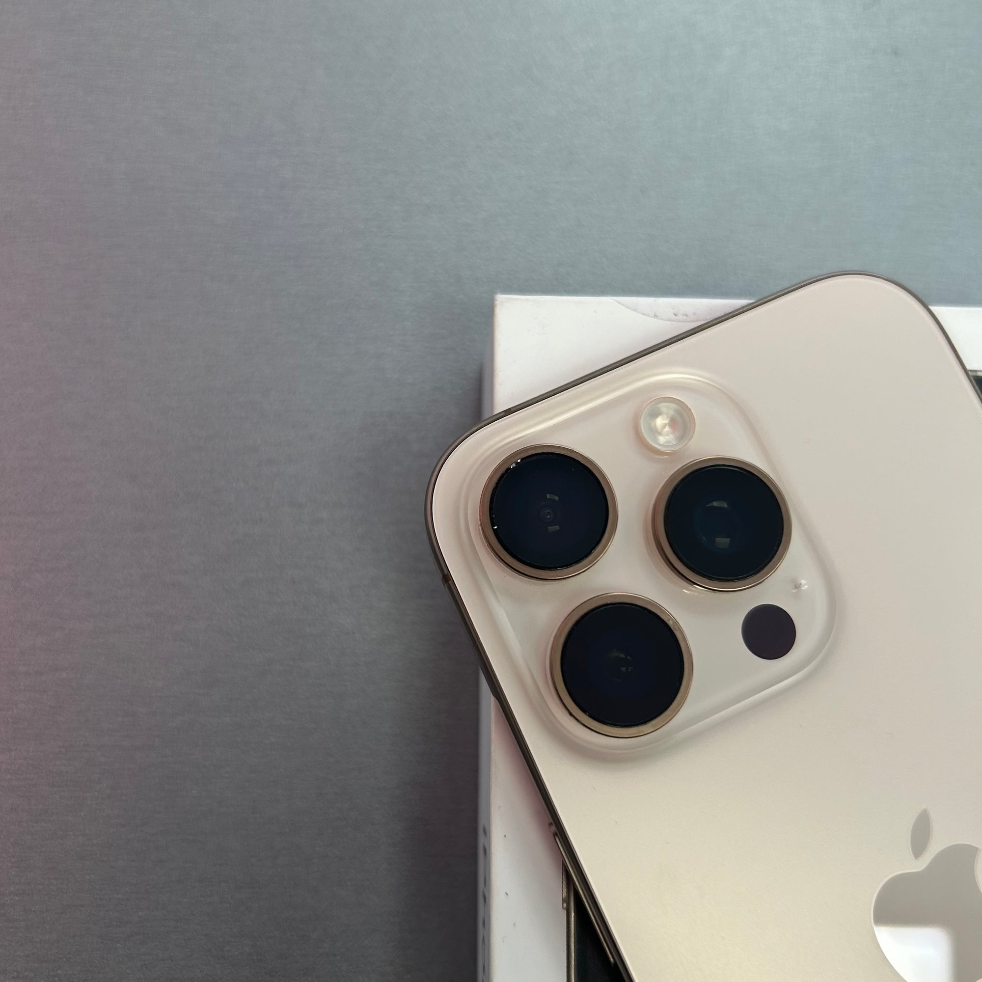 Apple iPhone 16 Pro 128GB Natural Titanium
