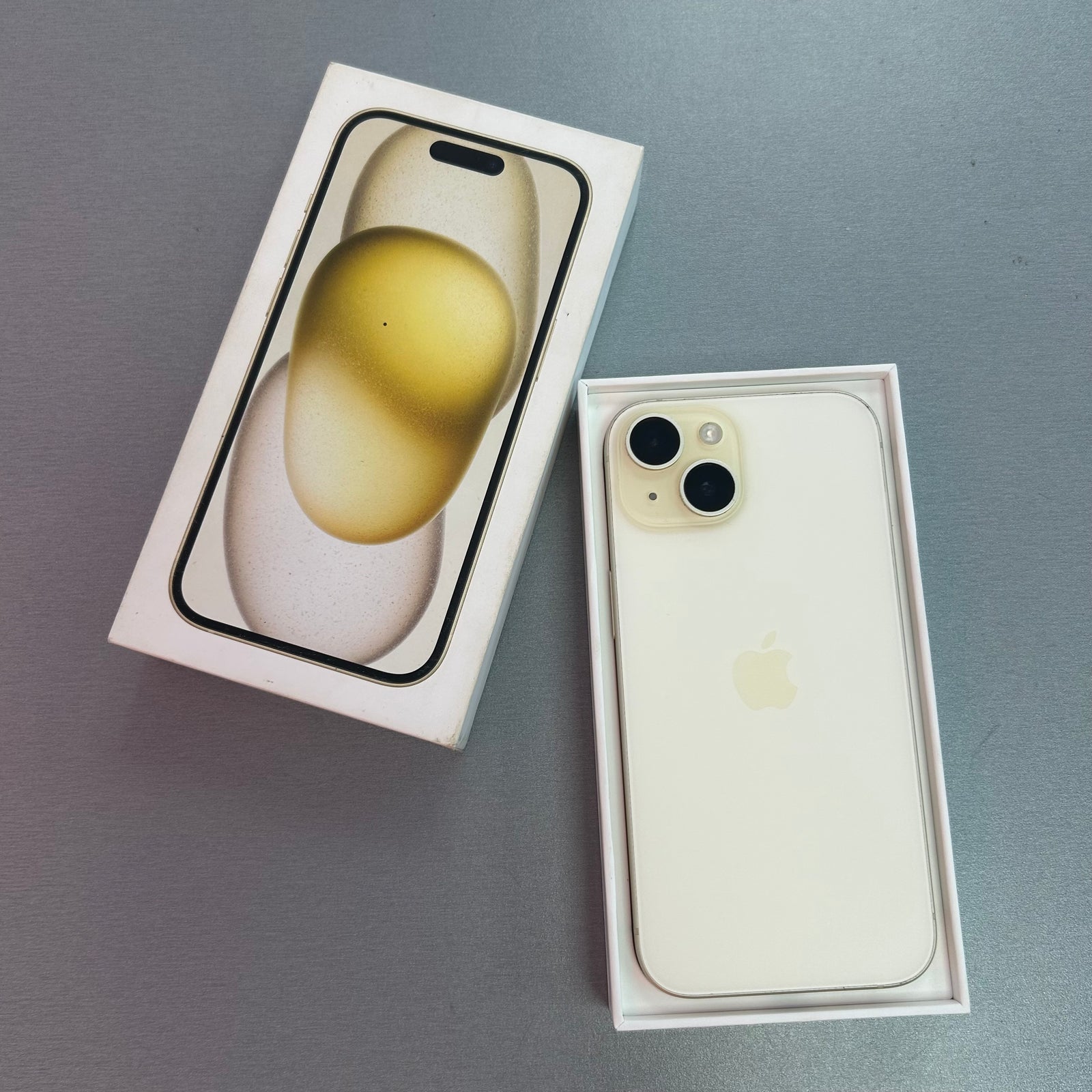 Apple iPhone 15 128GB Yellow