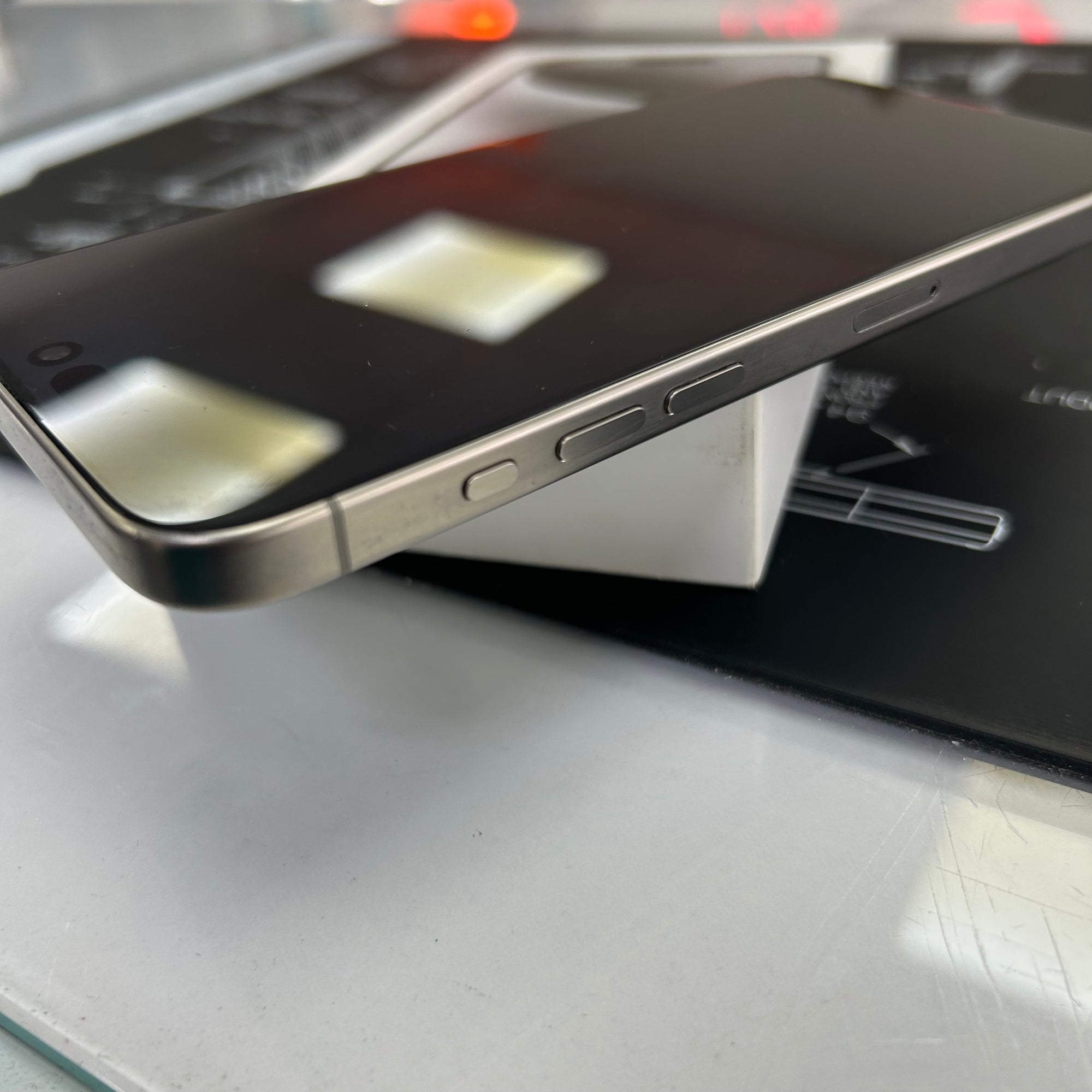 Apple iPhone 15 Pro Max 256GB Natural Titanium