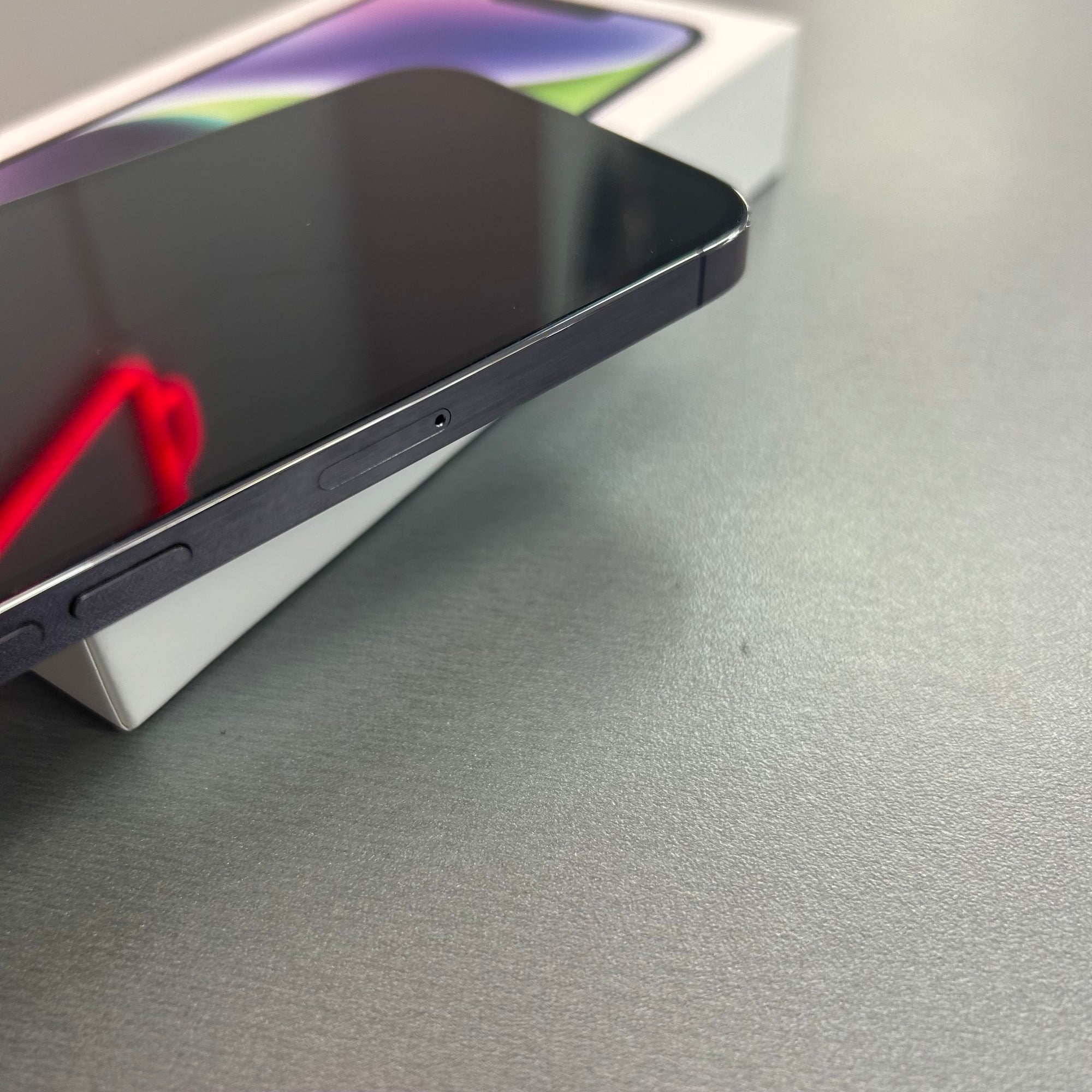 Apple iPhone 14 Pro - Deep Purple 128GB &amp; 100% Battery Health