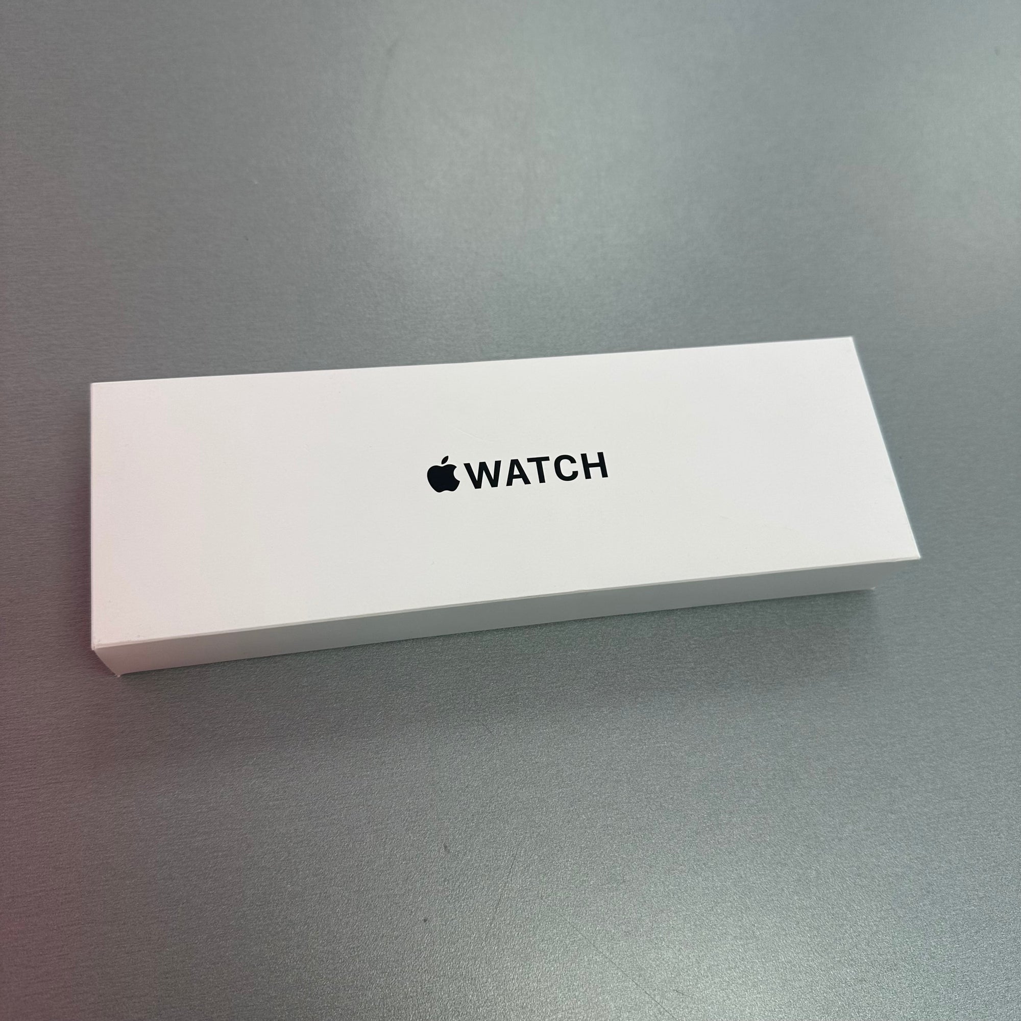 Apple Watch SE 3 40mm 2025 - Starlight Aluminium Case &amp; Starlight Sports Band GPS