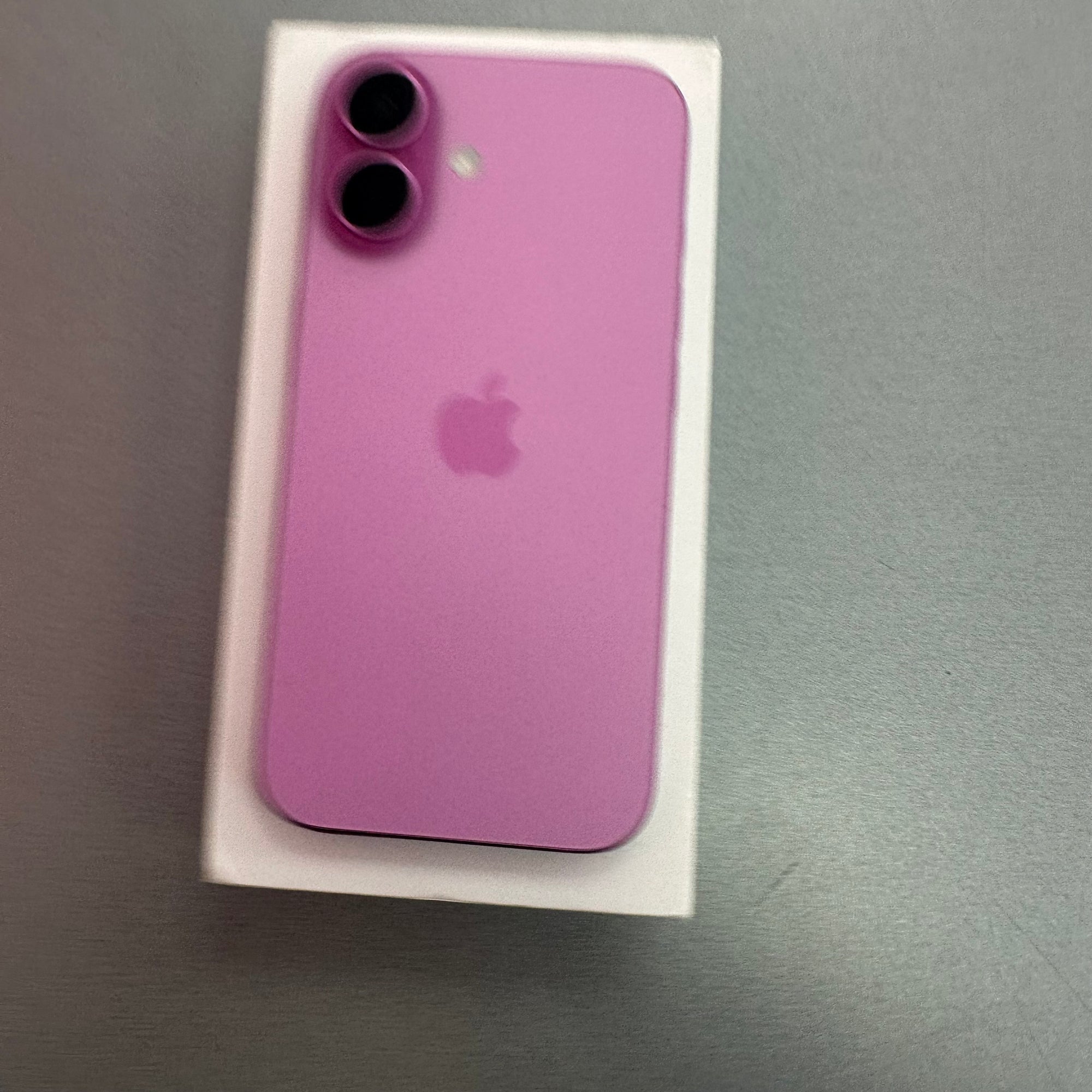 Apple iPhone 16 128GB Pink - 92% Battery Health