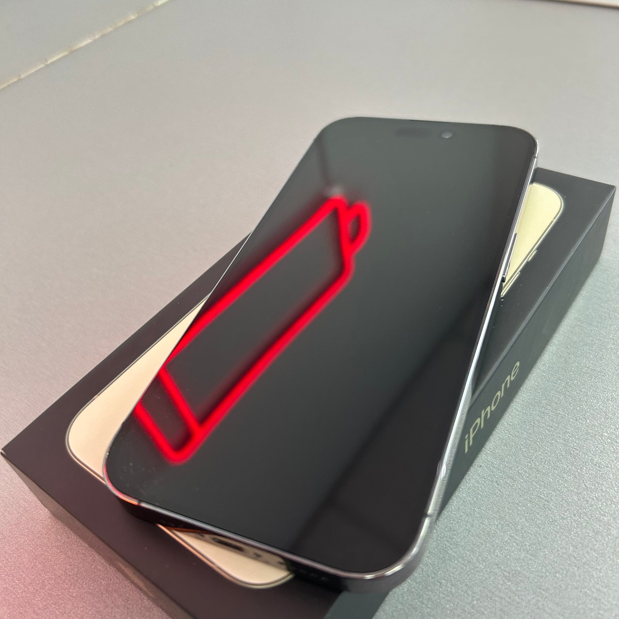 Apple iPhone 14 Pro - Purple 128GB &amp; 100% Battery Health