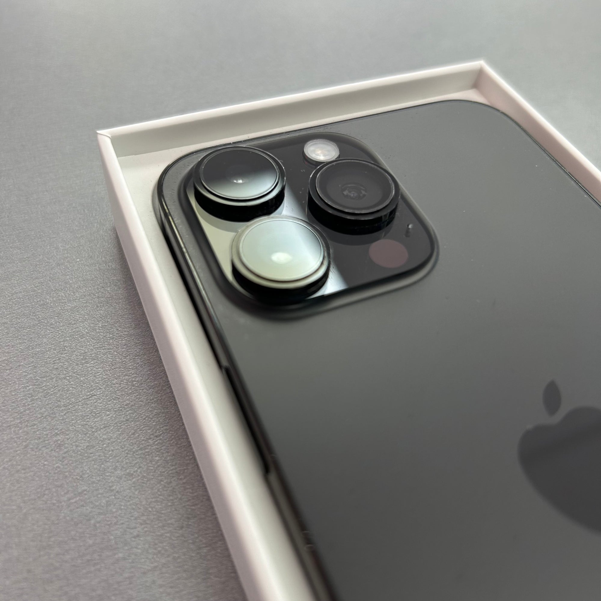 Apple iPhone 14 Pro Max Black 128GB - 100% Battery Health