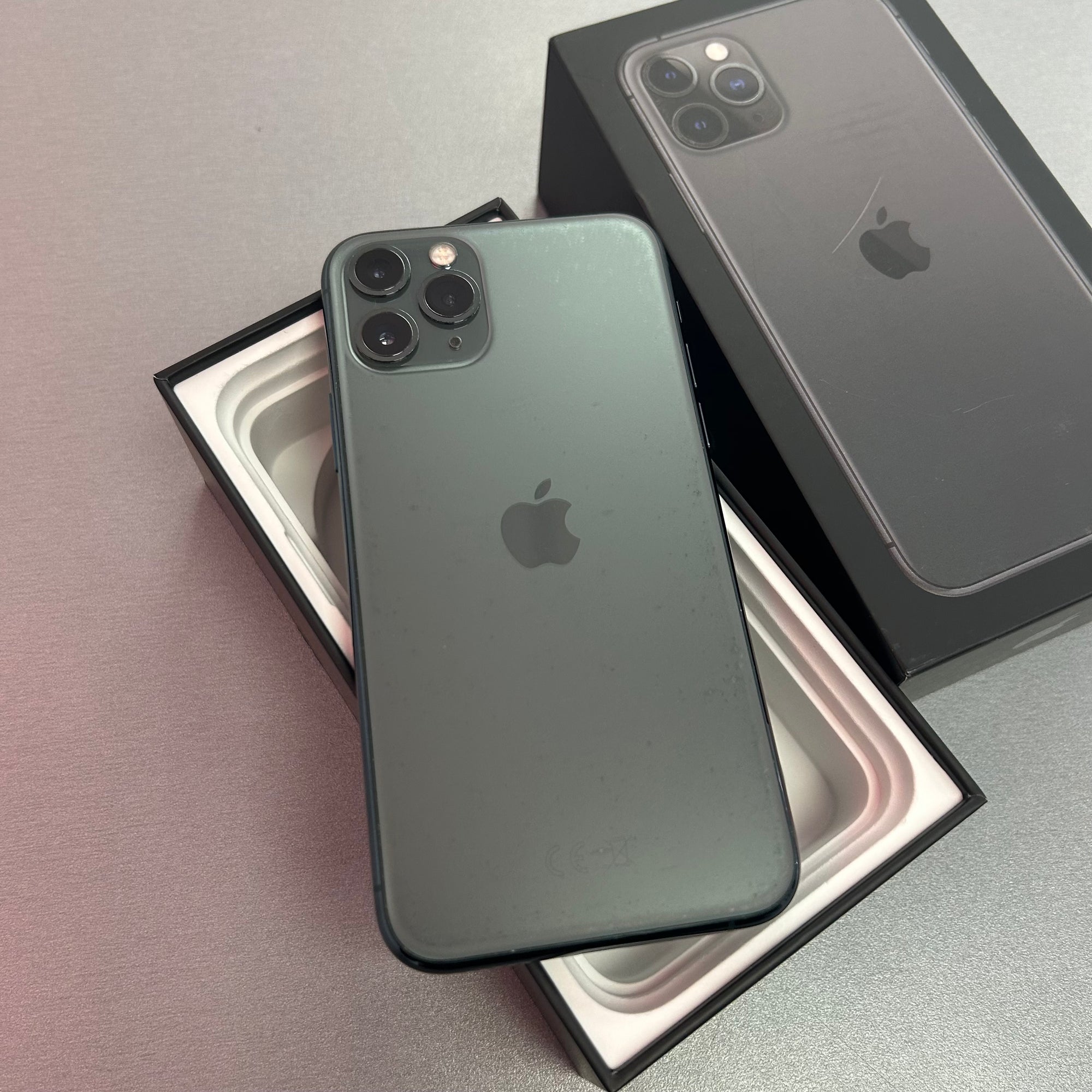 Apple iPhone 11 Pro Alpine Green 64GB & 100% Battery Health