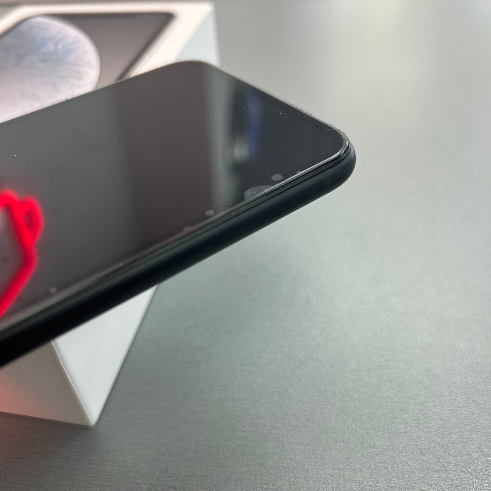 Apple iPhone XR 64GB Black 100% Battery Health