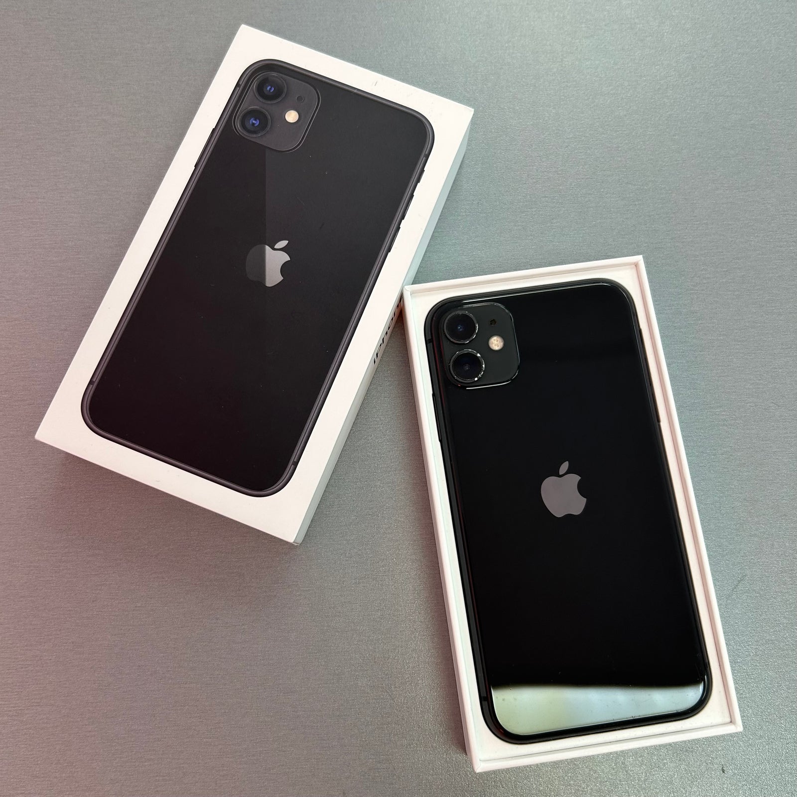 Apple iPhone 11 Black 64GB - 100% Battery Health