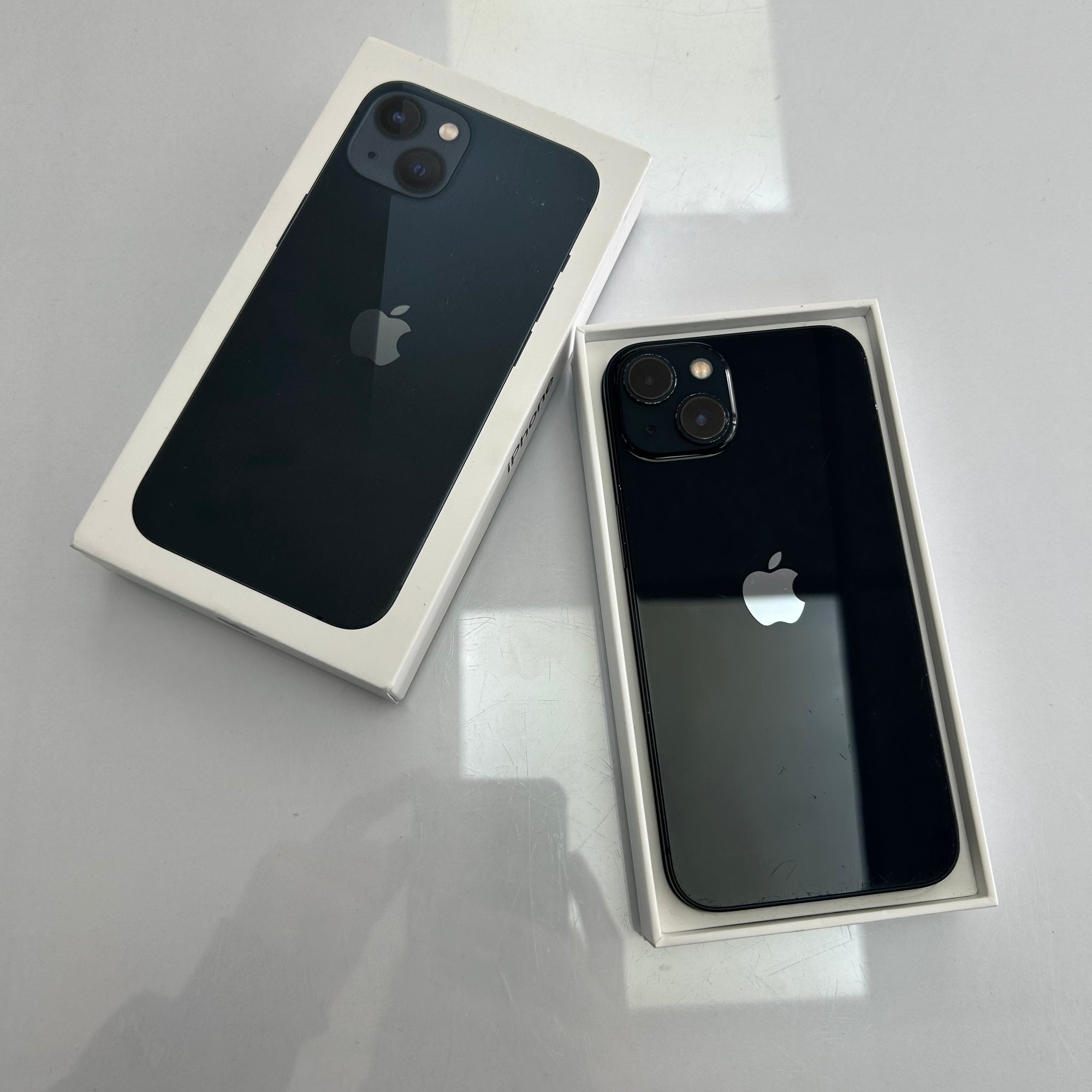 Apple iPhone 13 256GB Blue - 100% Battery Health