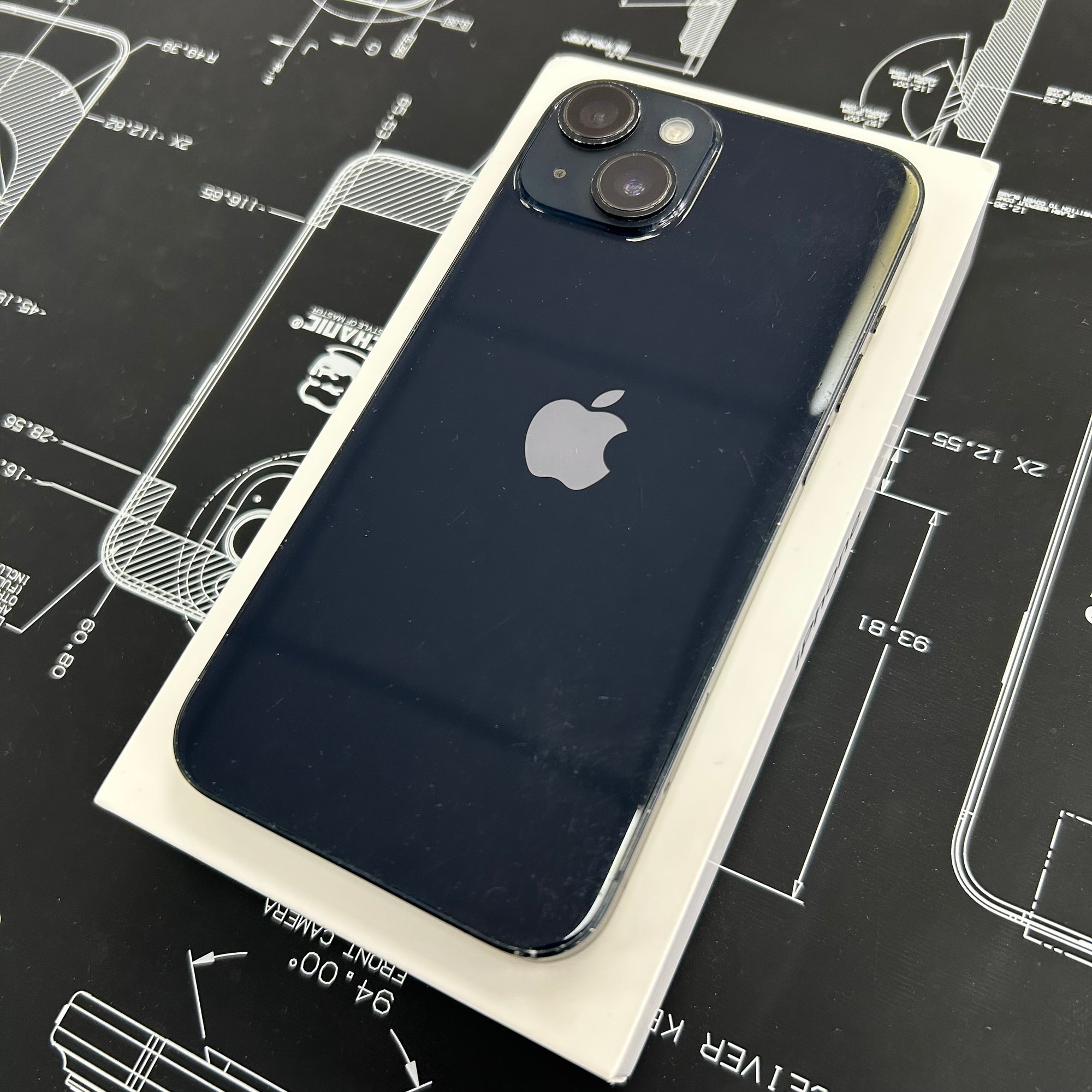 Apple iPhone 14 128GB - Midnight &amp; 100% Battery Health