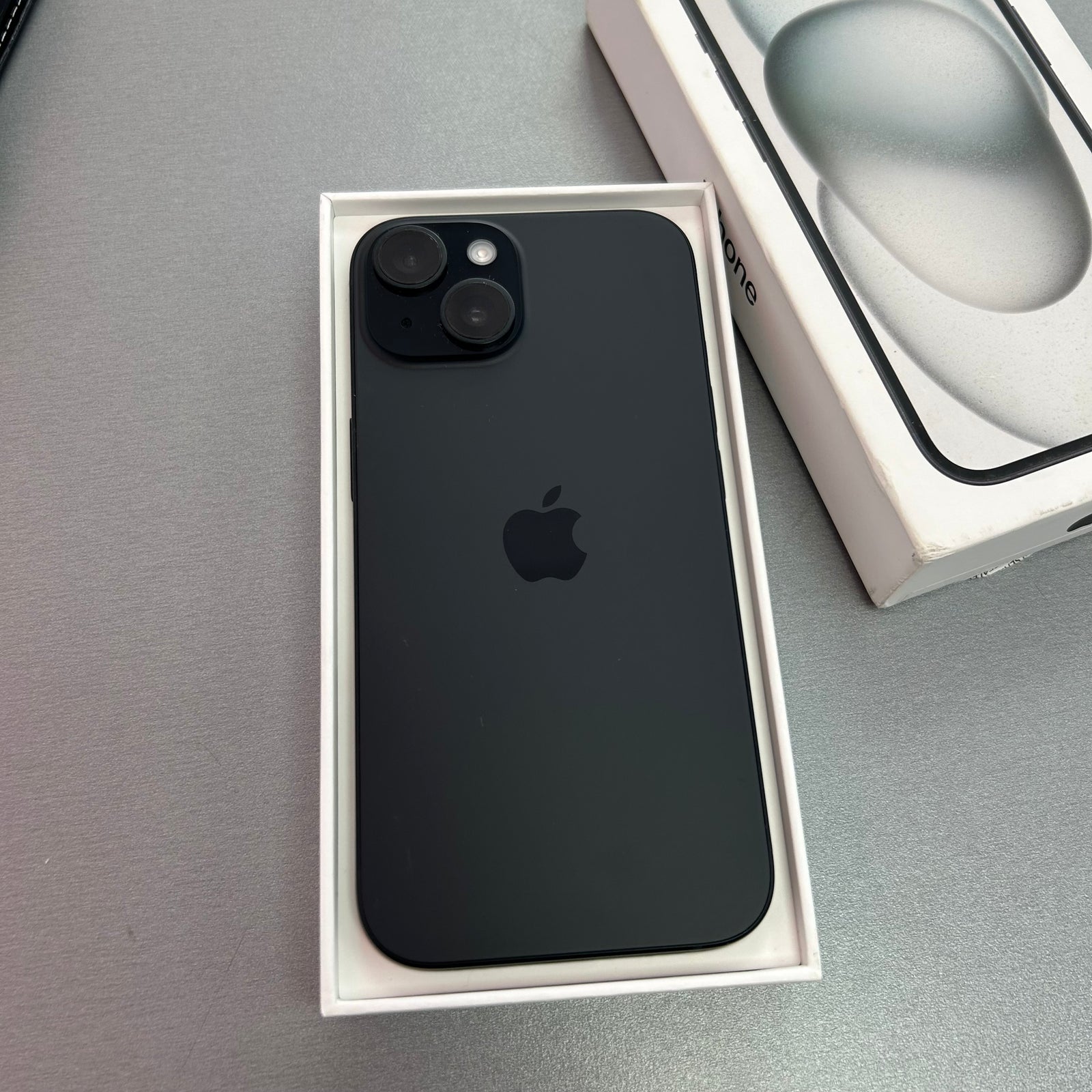 Apple iPhone 15 128GB Space Black