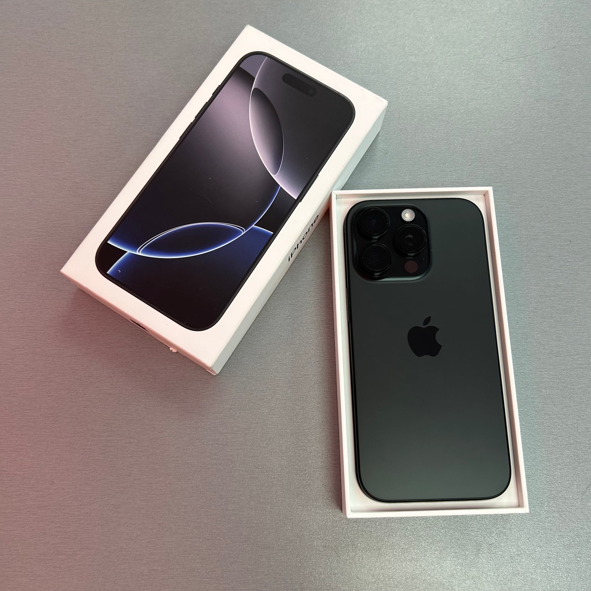Apple iPhone 16 Pro 256GB Black Titanium
