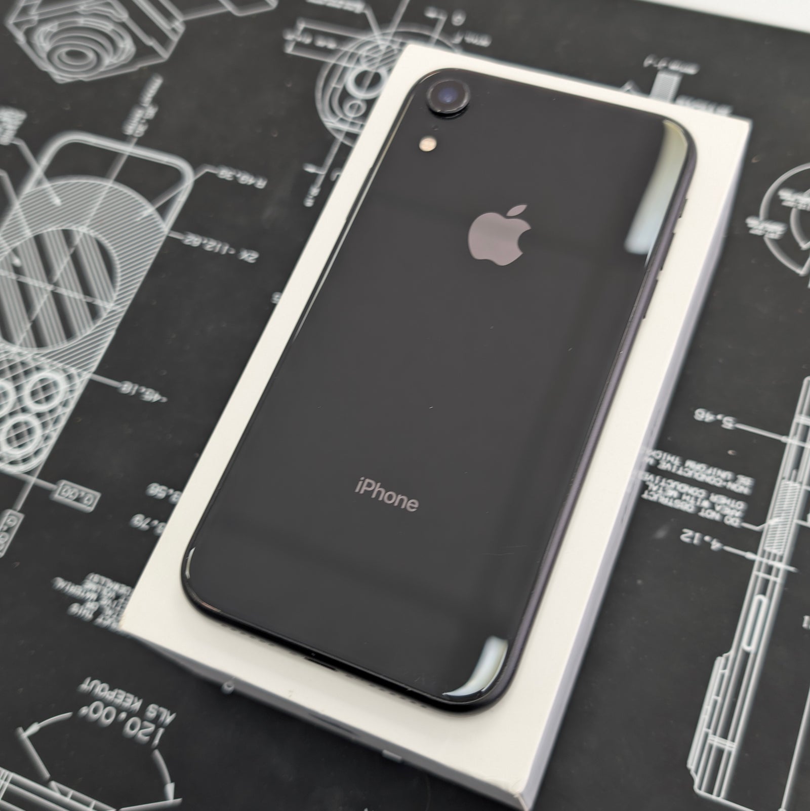 Apple iPhone XR 128GB Black 100% Battery Health