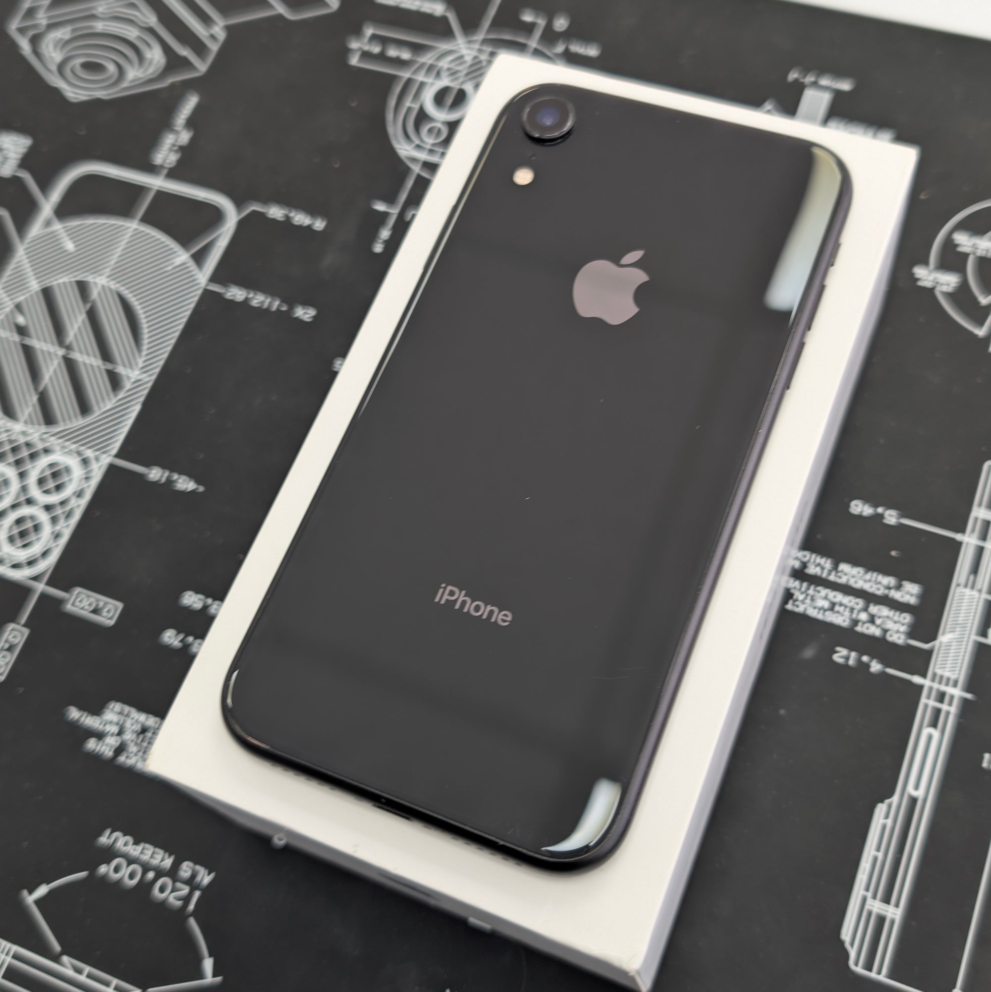 Apple iPhone XR 128GB Black 100% Battery Health