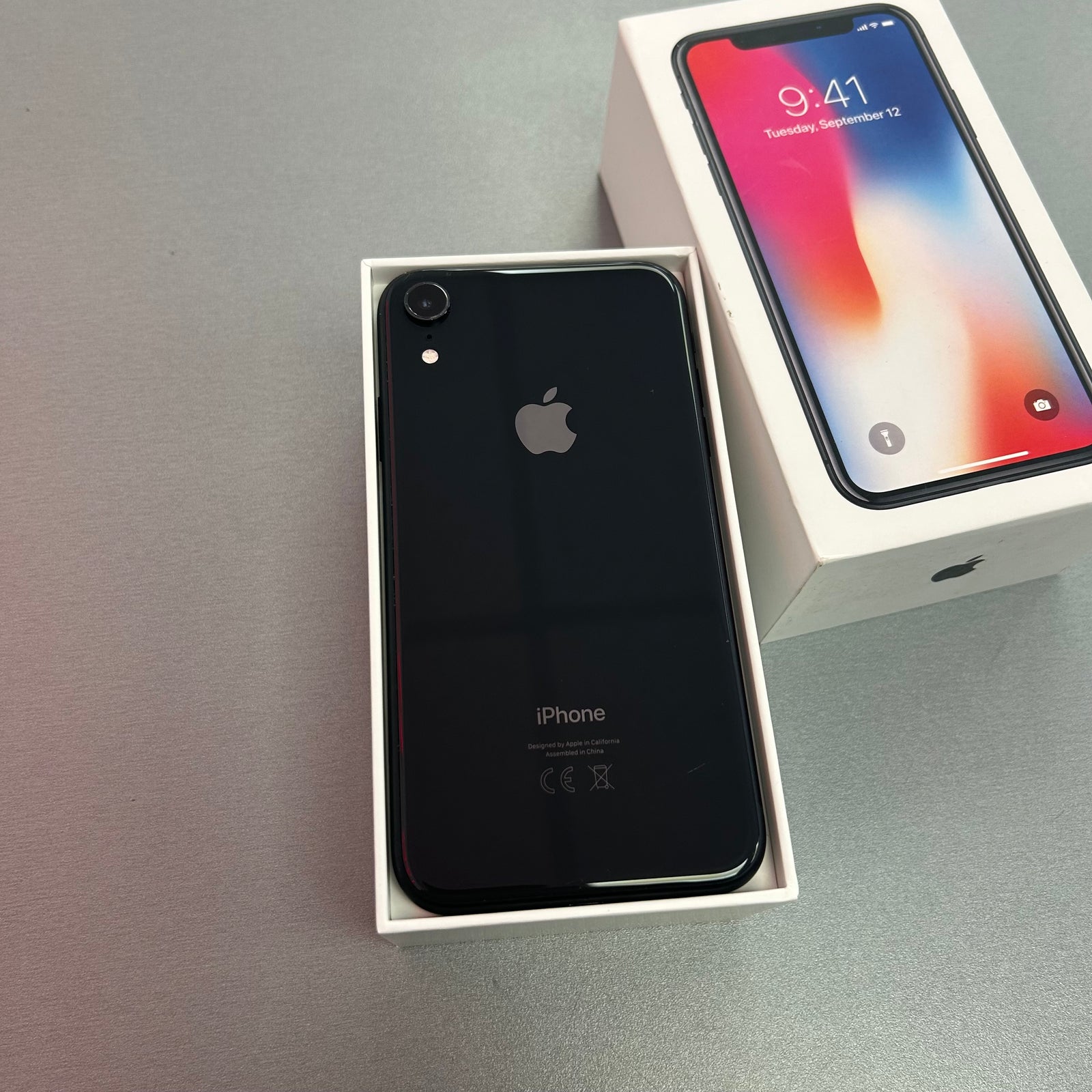 Apple iPhone XR 64GB Black 100% Battery Health