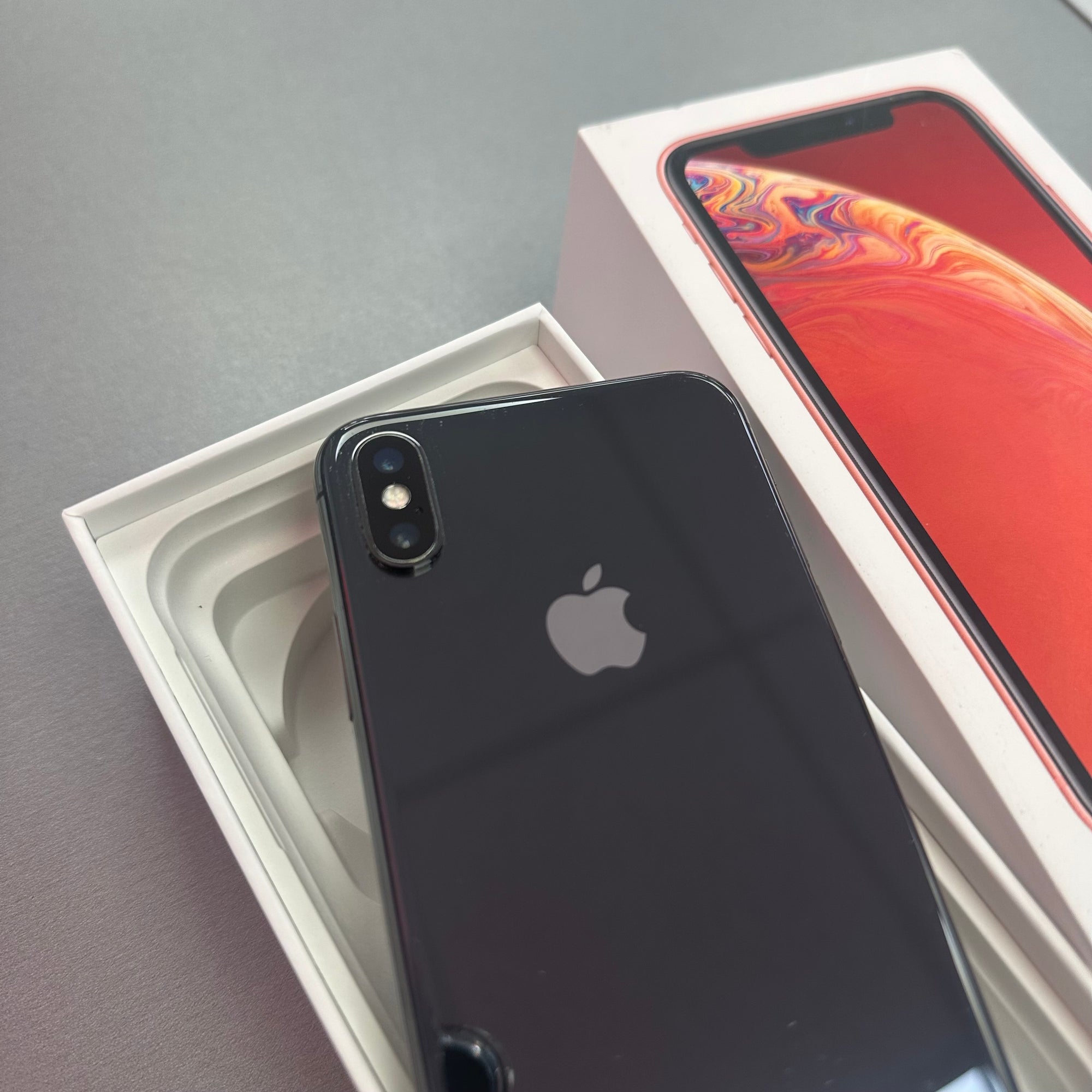 Apple iPhone X Space Grey 256GB - 100% Battery Health