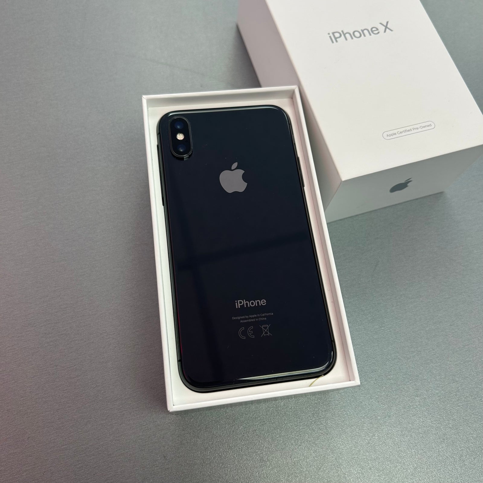 Apple iPhone X Space Grey 256GB - 100% Battery Health