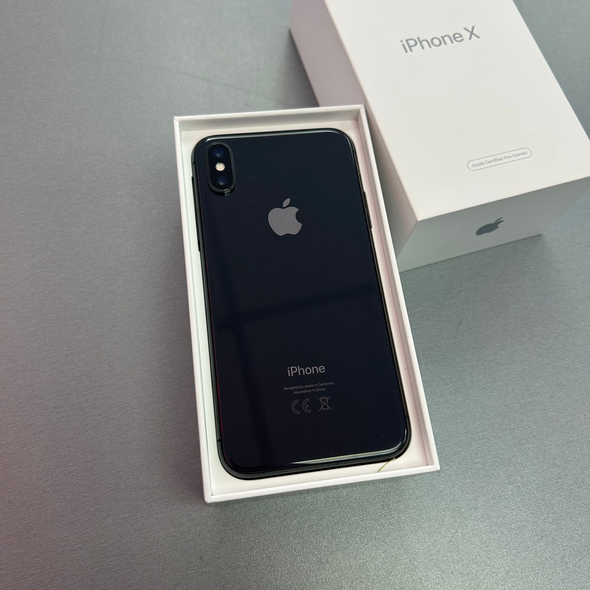 Apple iPhone X Space Grey 256GB - 100% Battery Health