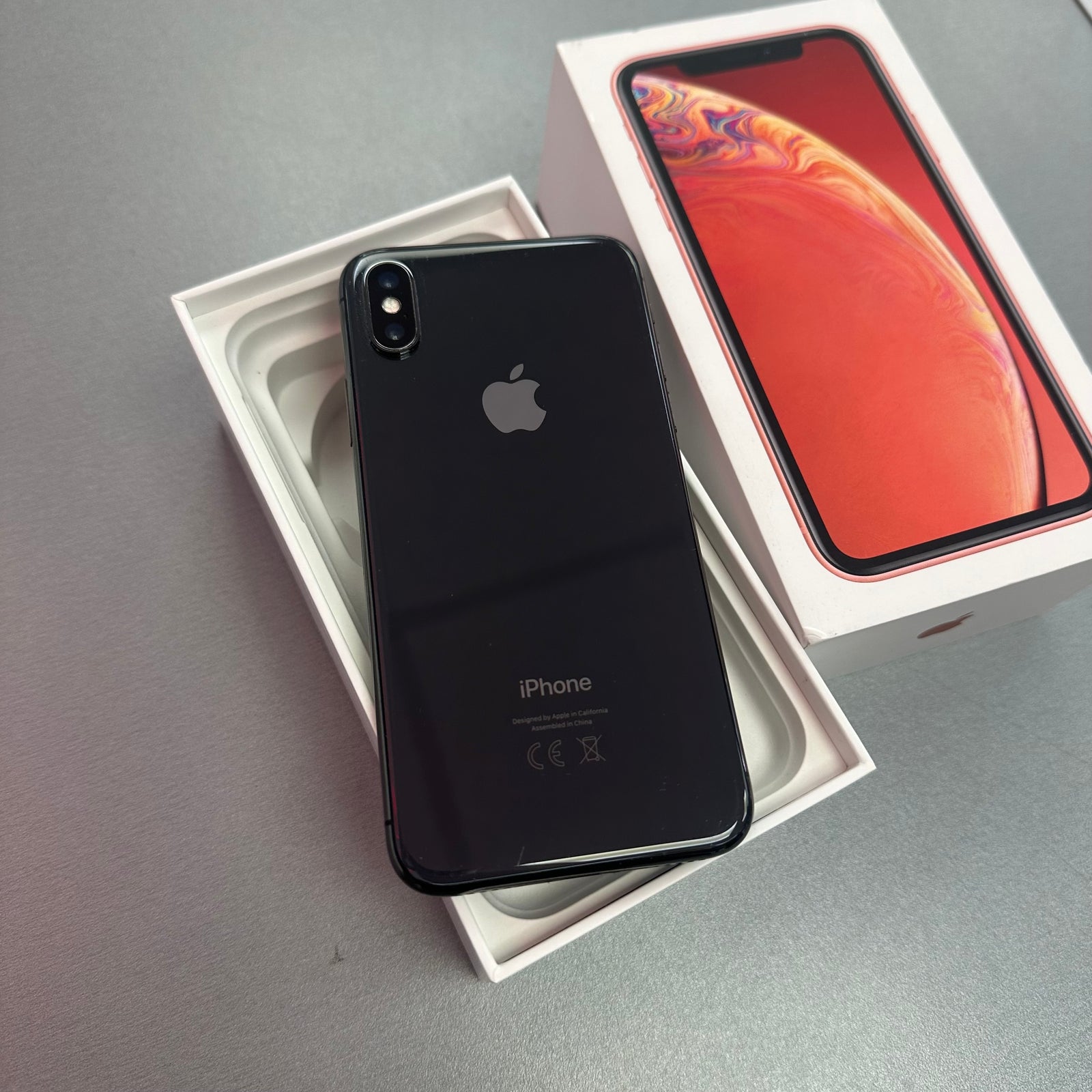 Apple iPhone X Space Grey 256GB - 100% Battery Health