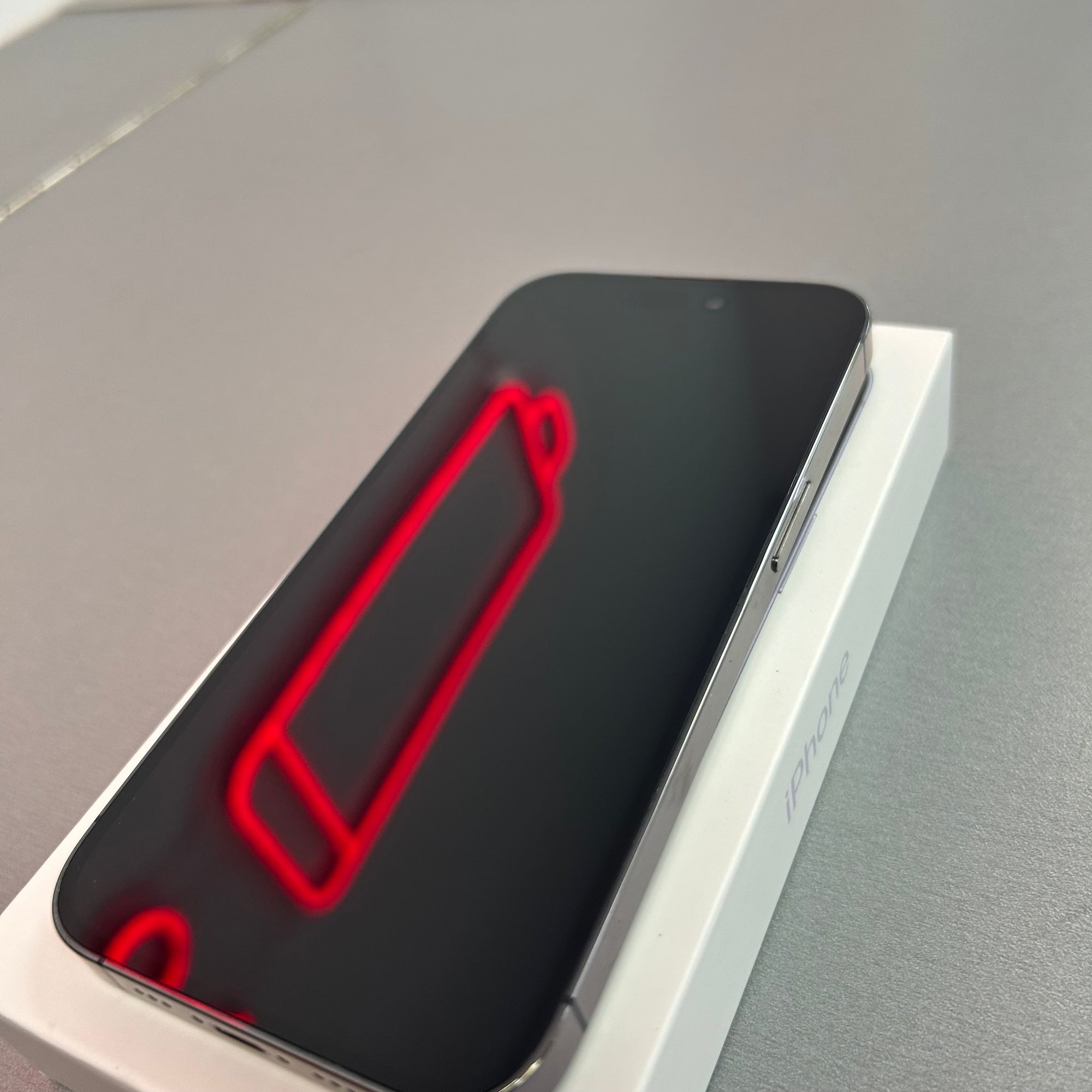 Apple iPhone 14 Pro - Deep Purple 128GB &amp; 100% Battery Health