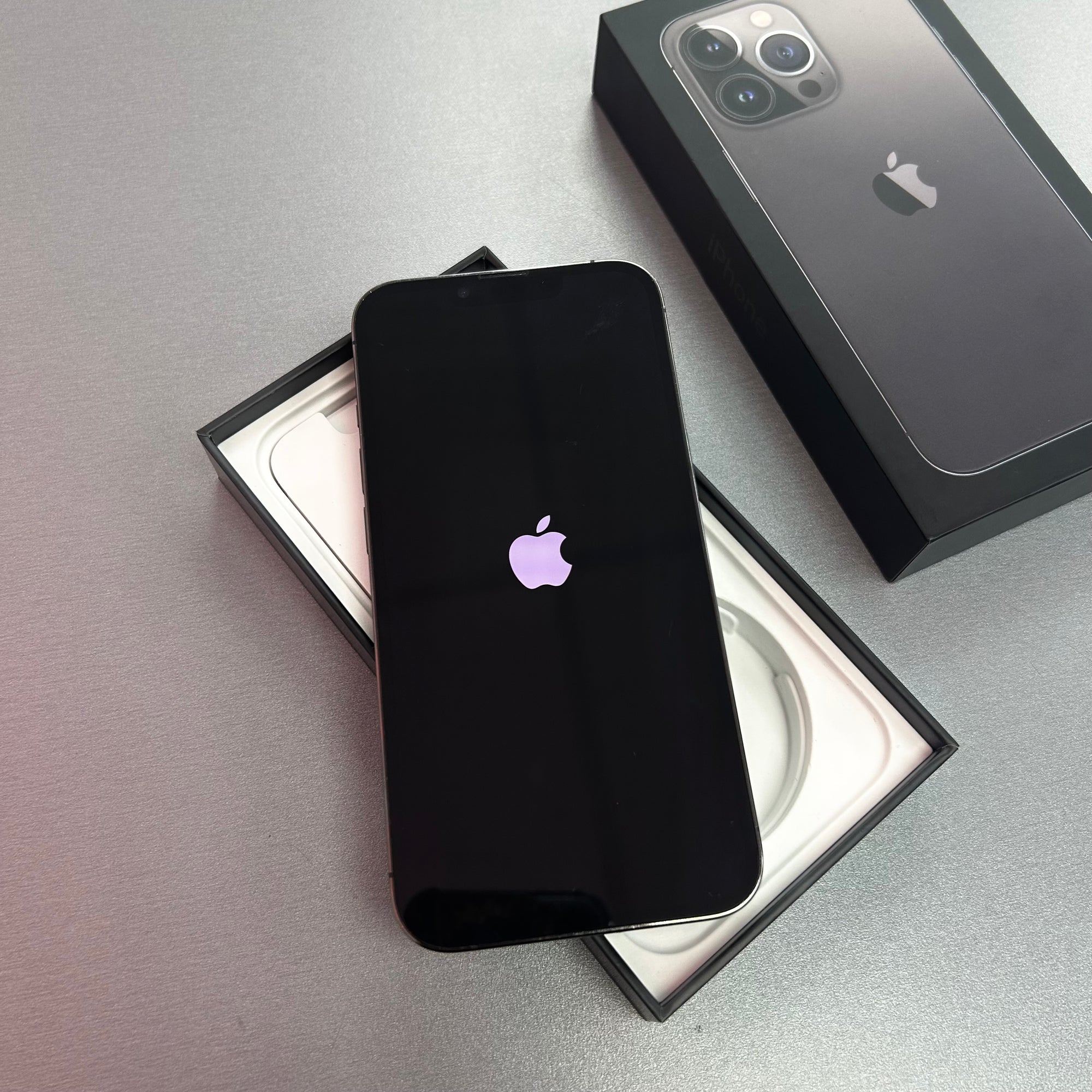 Apple iPhone 13 Pro 128GB Graphite  100% Battery Health
