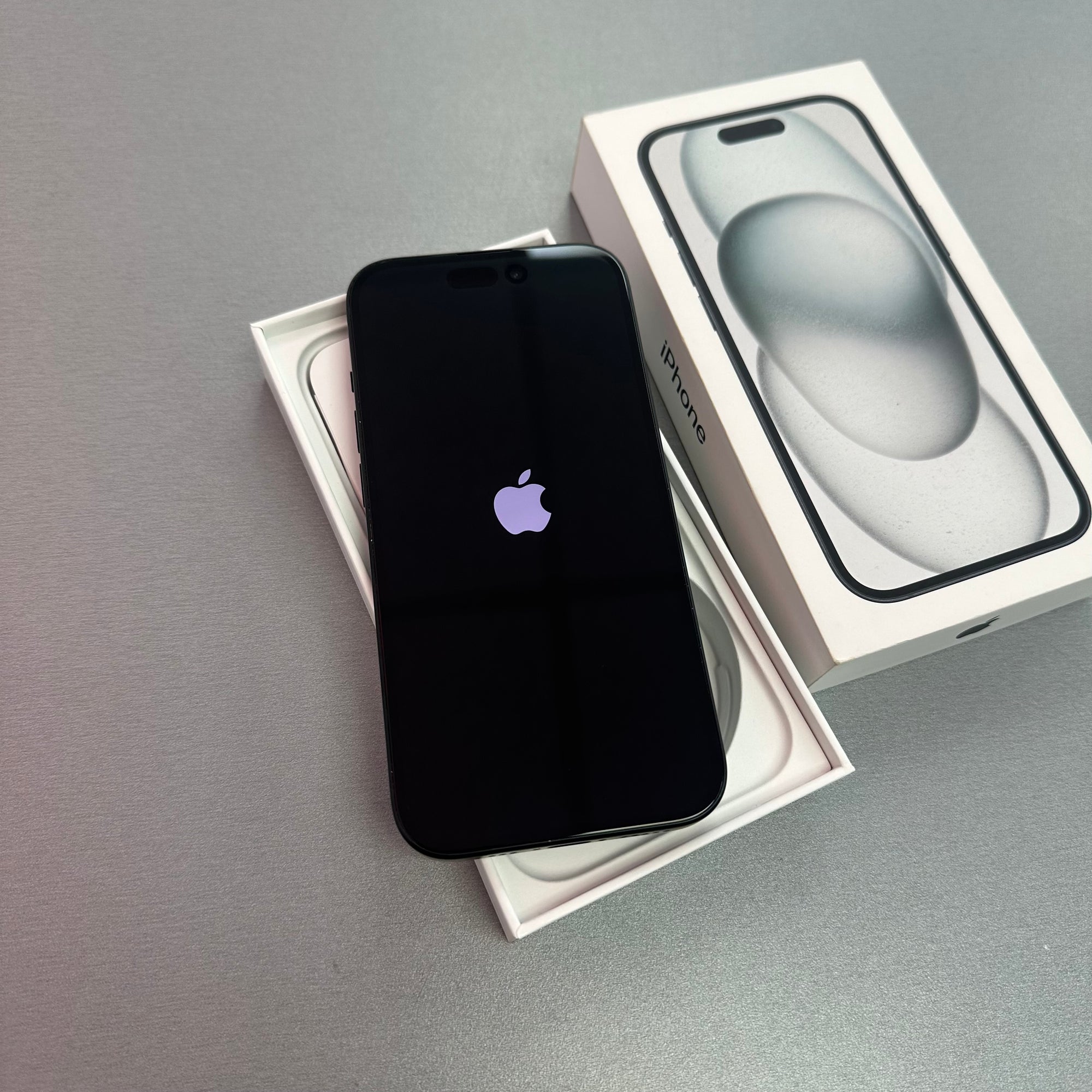 Apple iPhone 15 128GB Black - 91% Battery Health