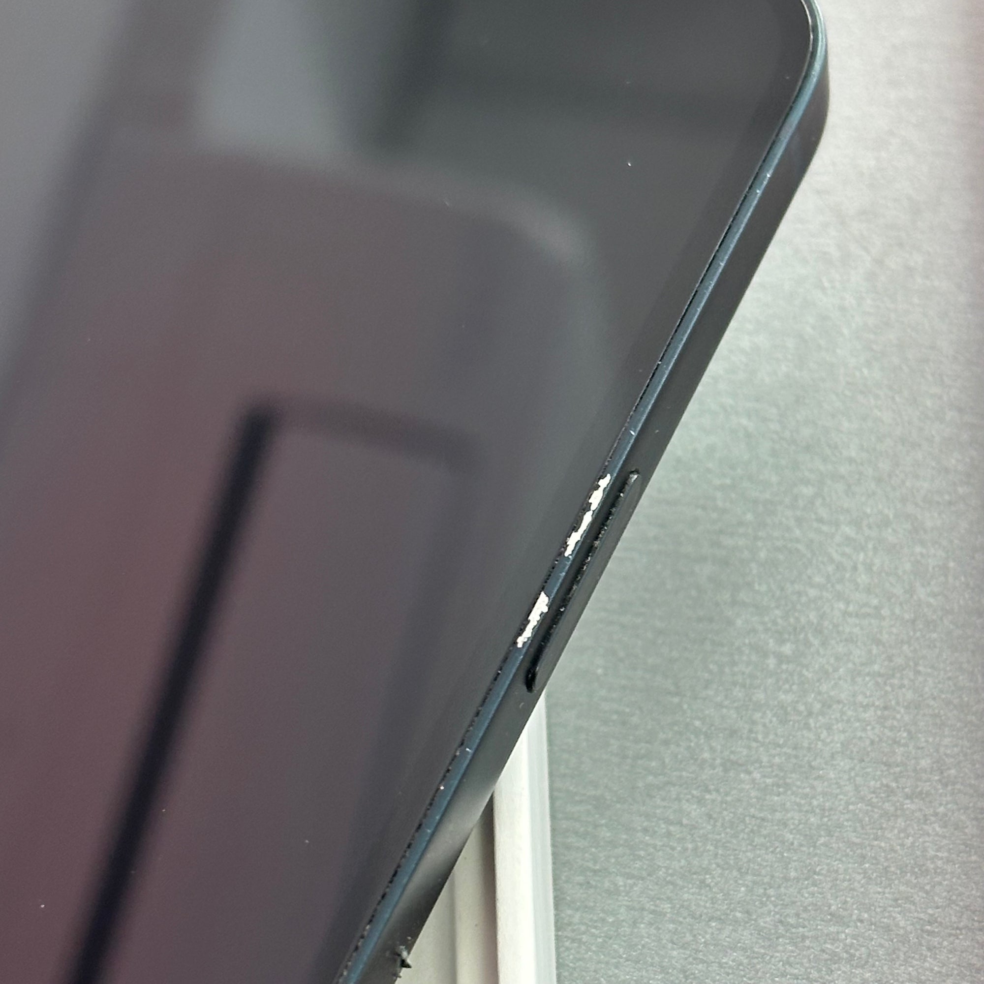 Apple iPhone 14 128GB Midnight - 100% Battery Health