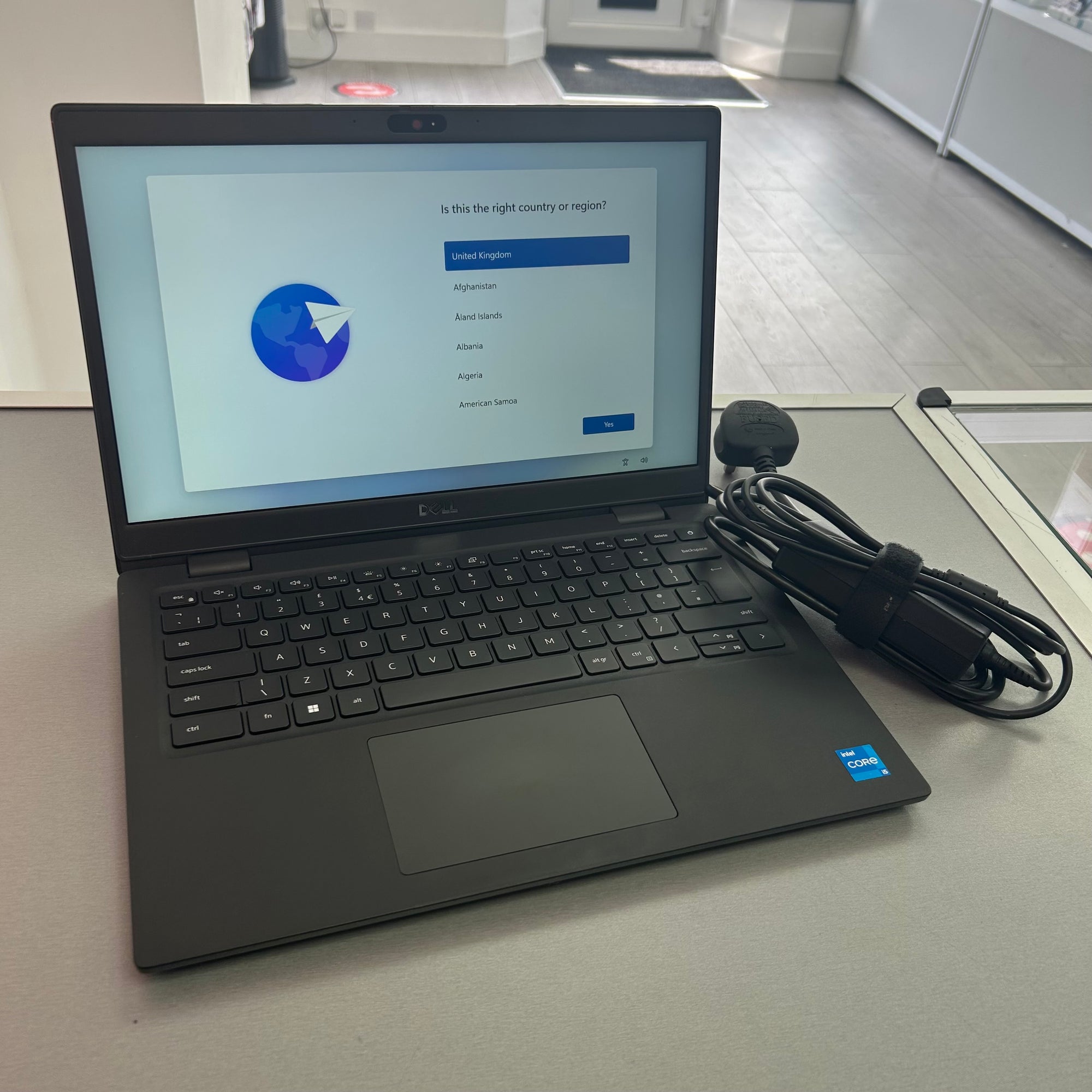 Dell Latitue 3430 14” Laptop 256GB SSD & 16GB RAM - Intel i5 12th gen 1.6ghz