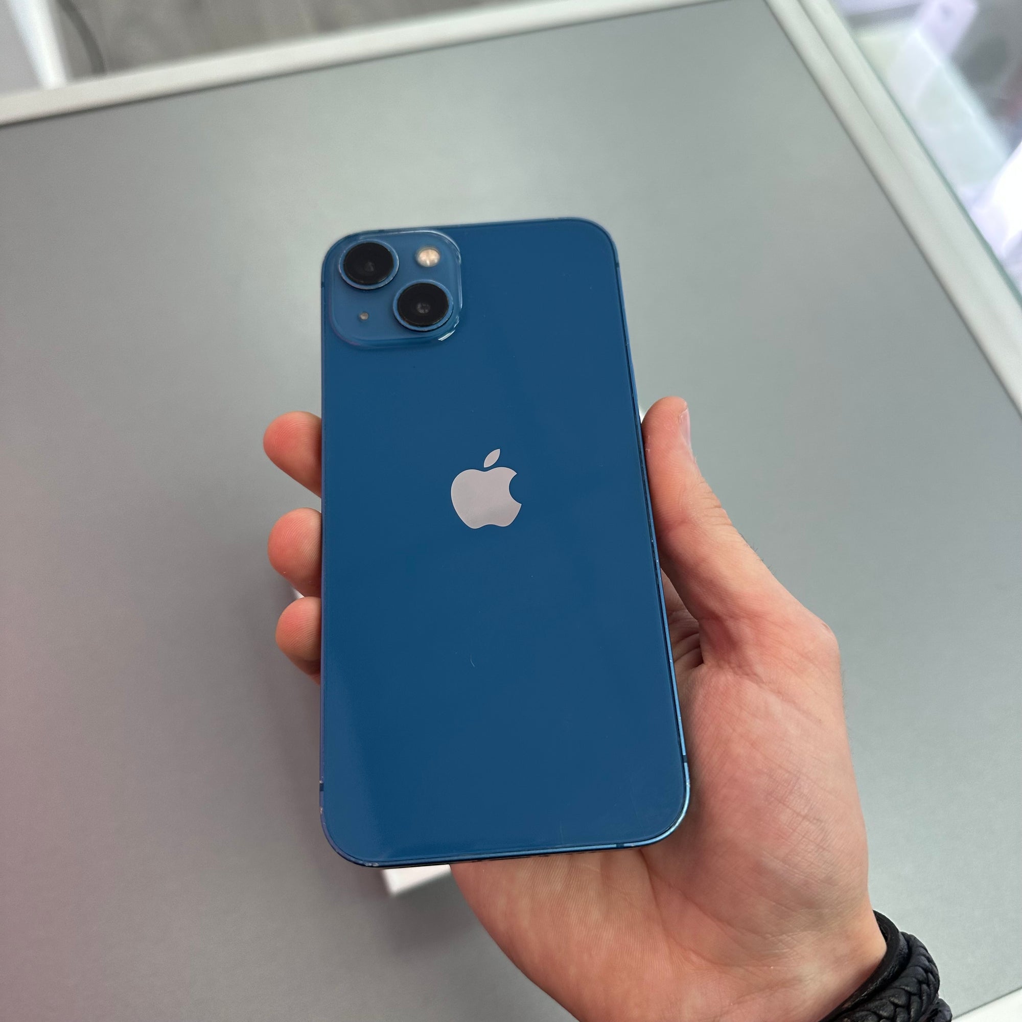 Apple iPhone 13 128GB Blue - 100% Battery Health