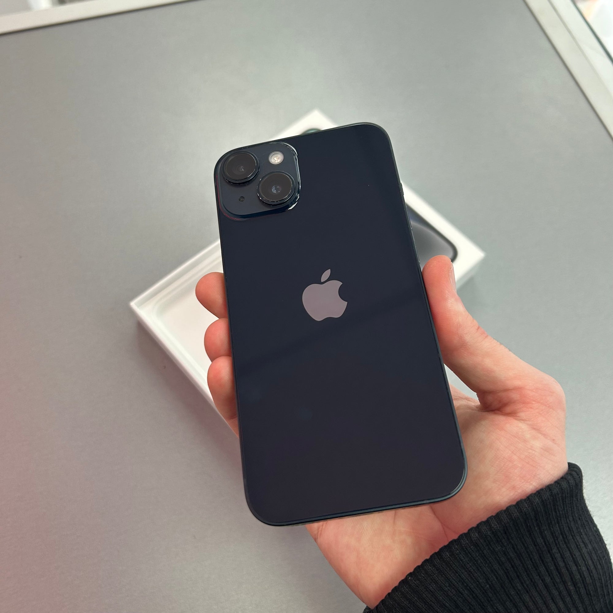 Apple iPhone 14 128GB Midnight - 100% Battery Health