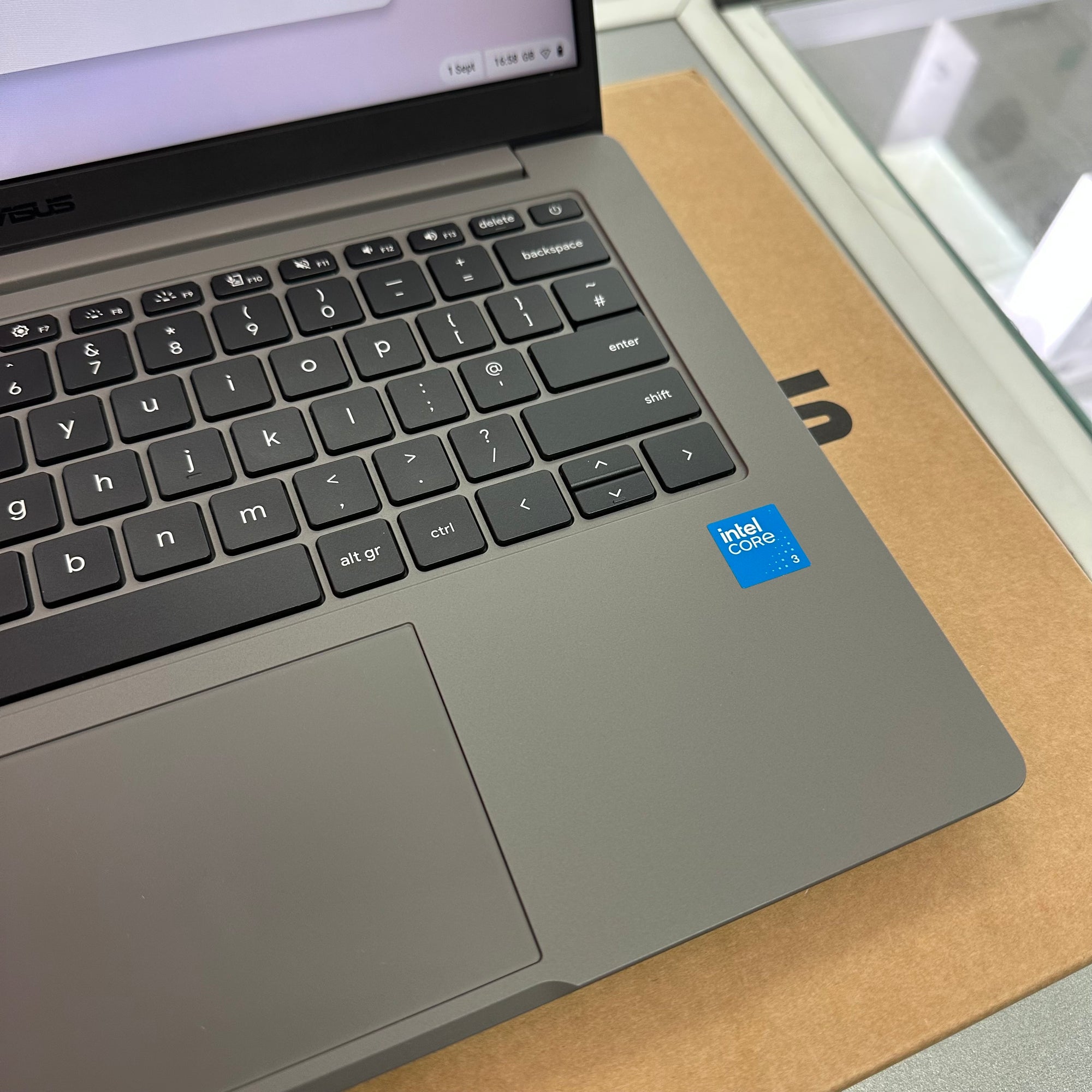 ASUS Chromebook - 14 inch Screen, 128GB Storage, DDR5 8GB RAM, Intel 3 CPU