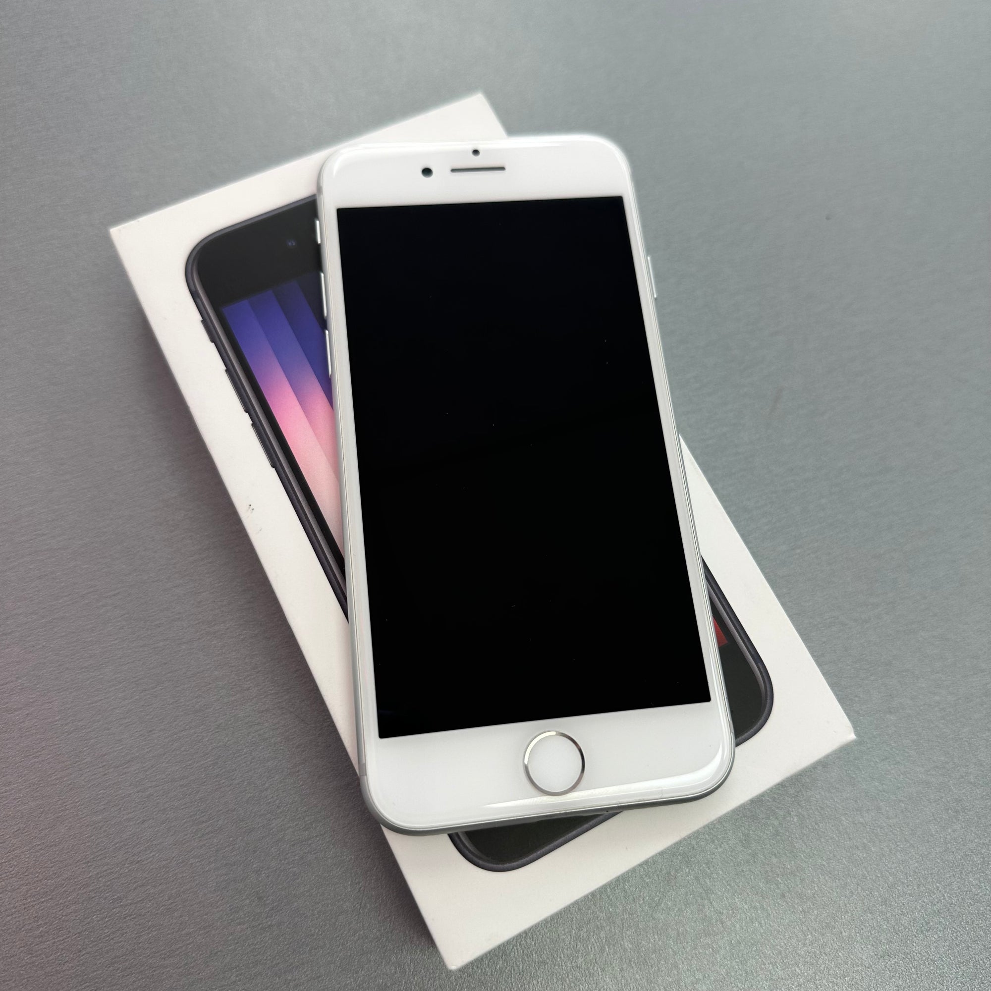 Apple iPhone 8 64GB White - High Battery Health