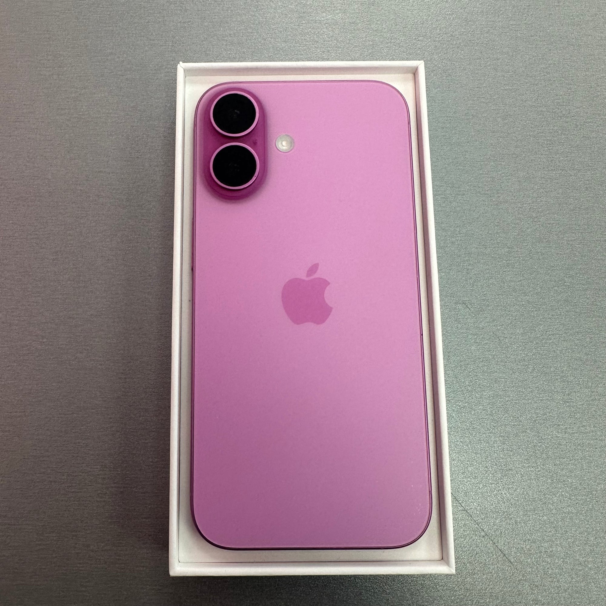 Apple iPhone 16 128GB Pink - 92% Battery Health