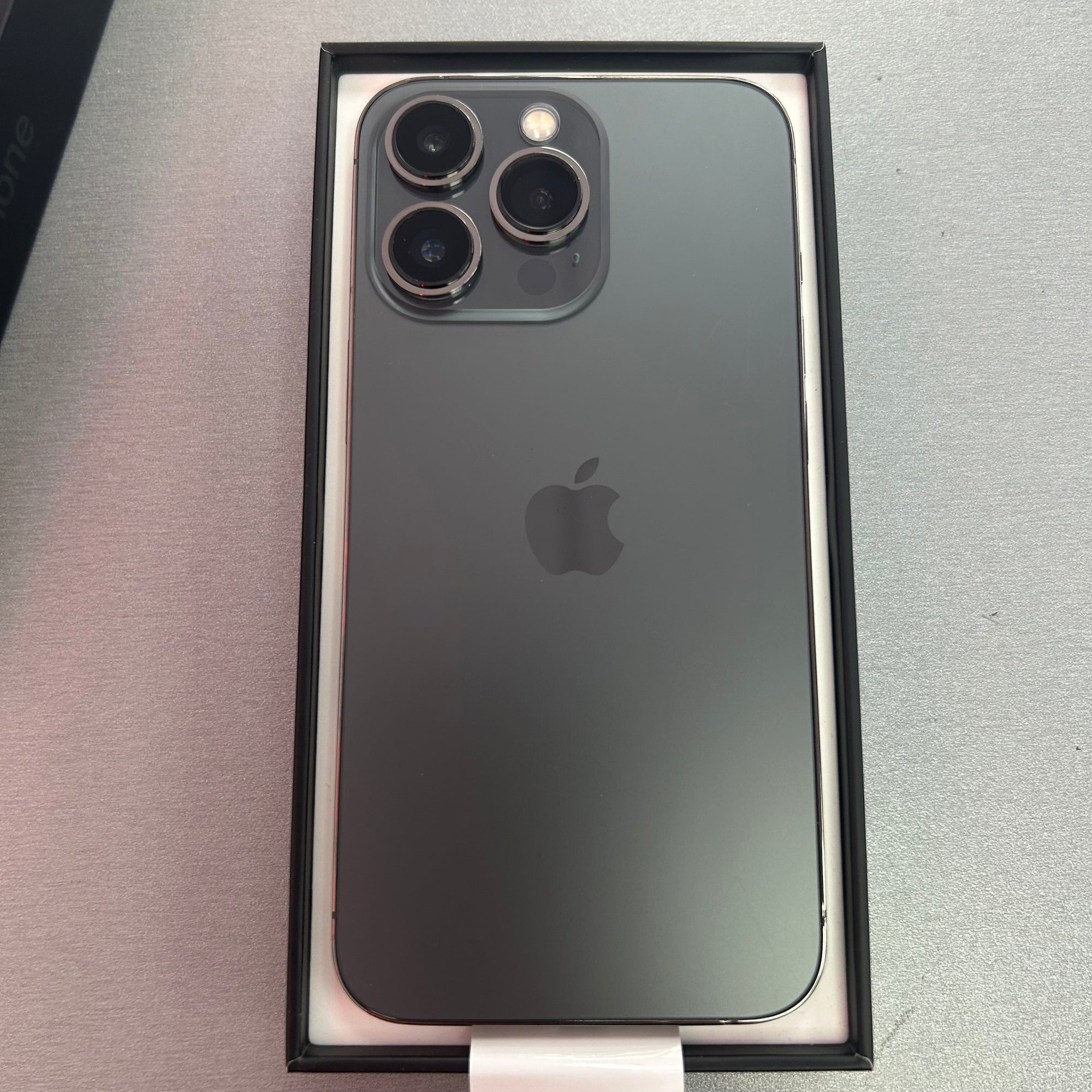 Apple iPhone 13 Pro 256GB Graphite 98% Battery Health