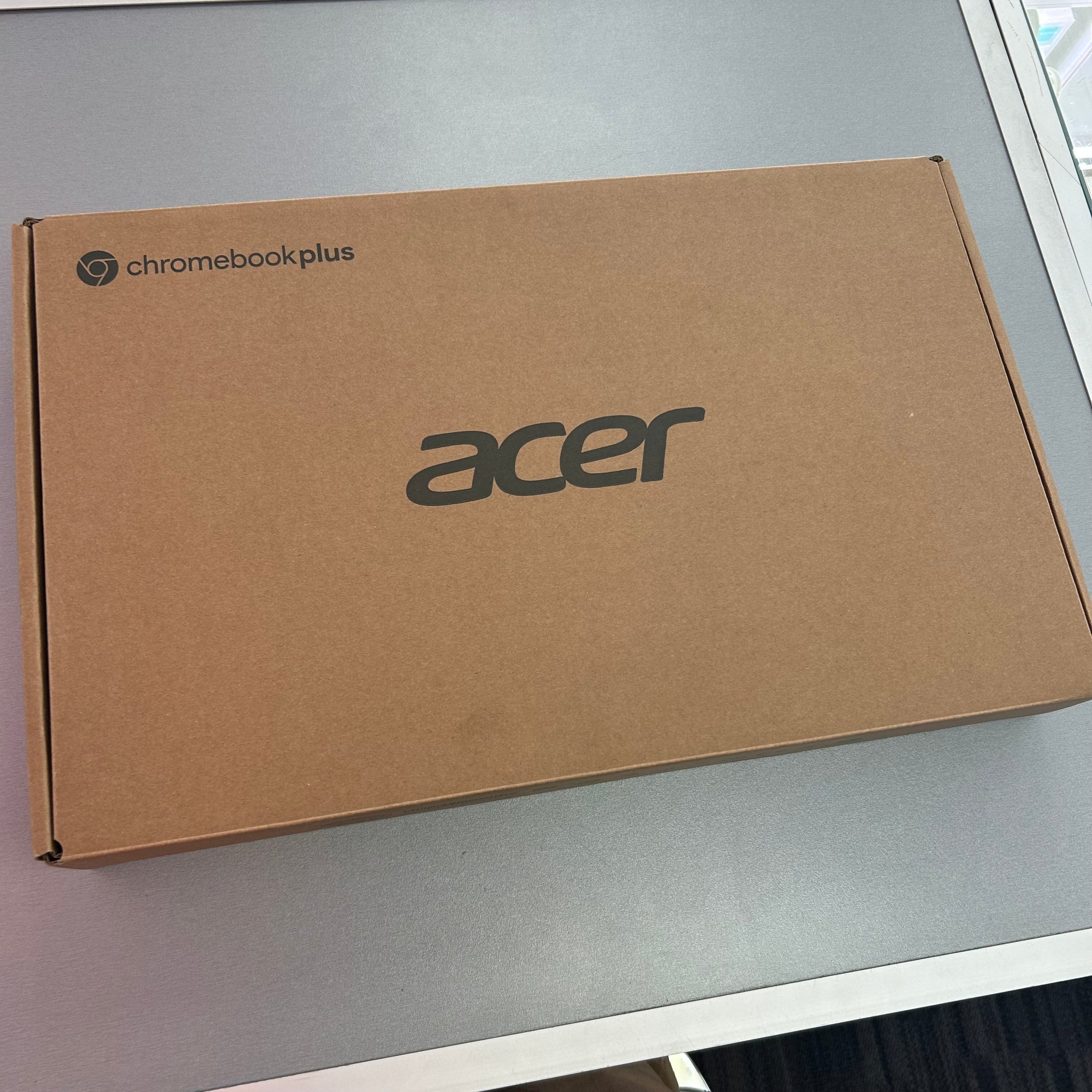 Acer ChromeBook Plus 514 Steel Gray 256GB SSD 14 inch screen