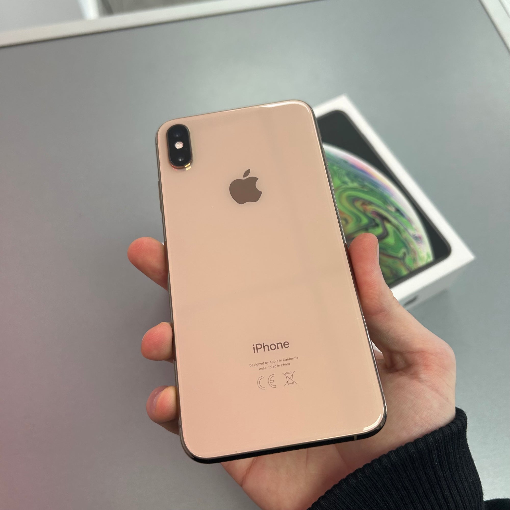 Apple iPhone XS Max Gold 64GB &amp; 100% Battery Health