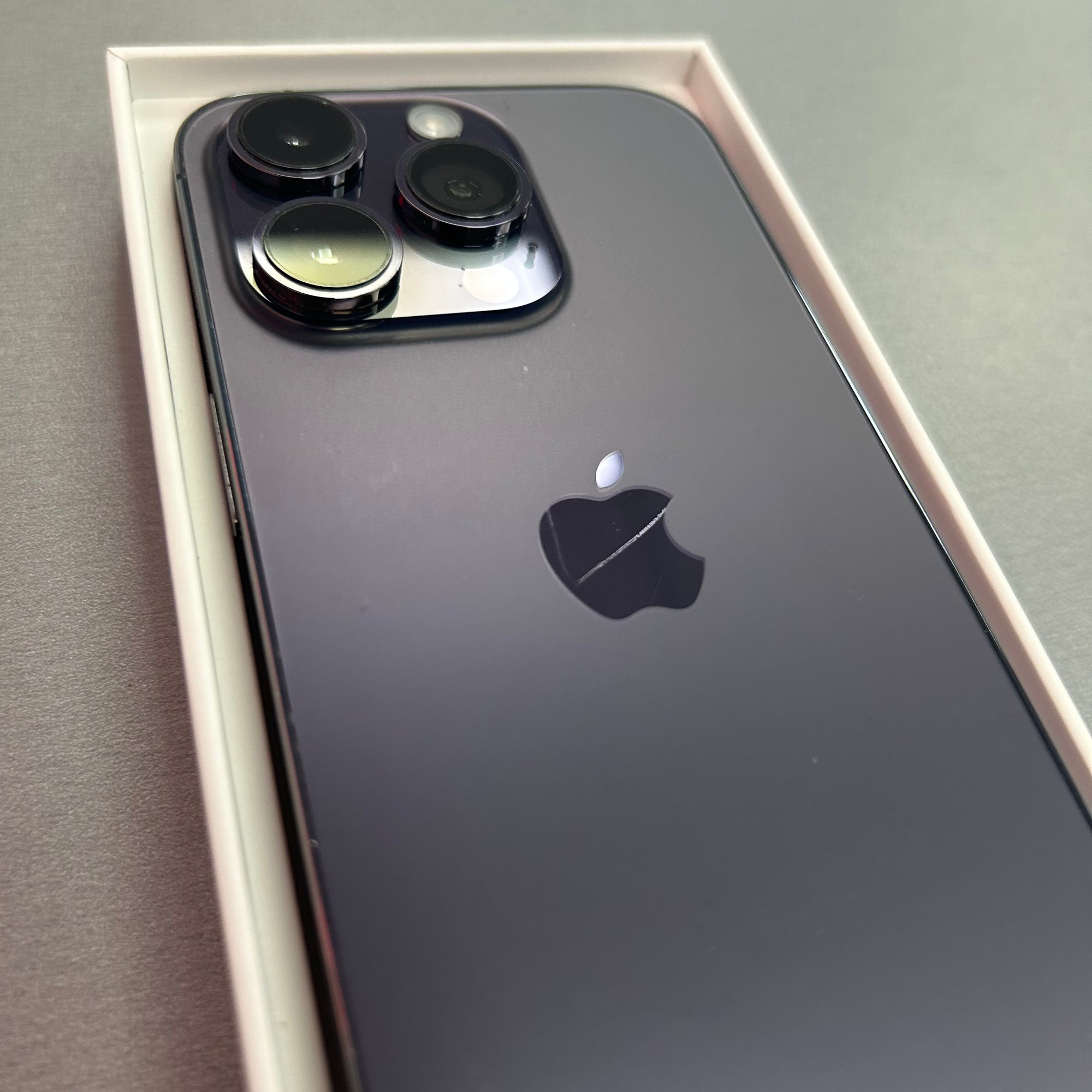 Apple iPhone 14 Pro - Deep Purple 128GB &amp; 100% Battery Health